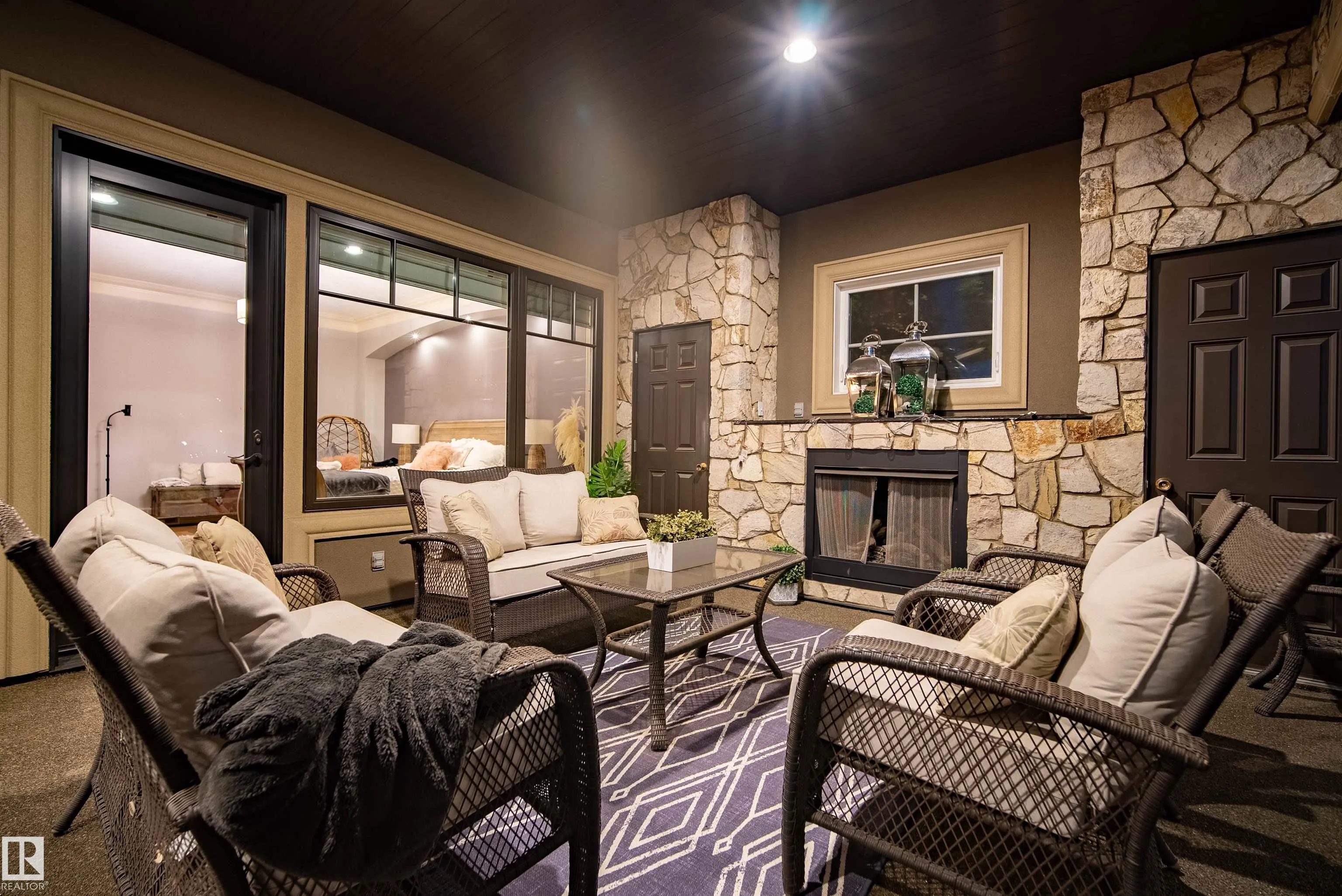 2790 WHEATON Drive