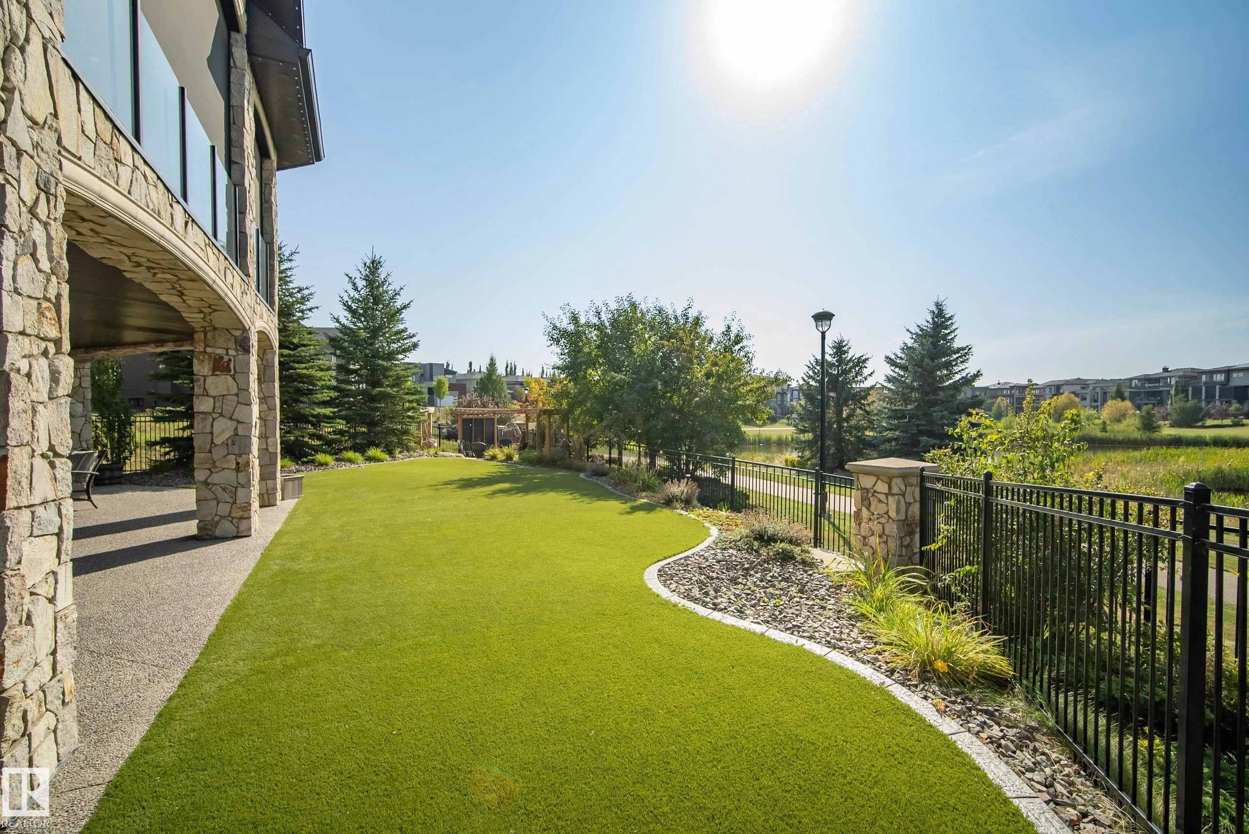 2790 WHEATON Drive