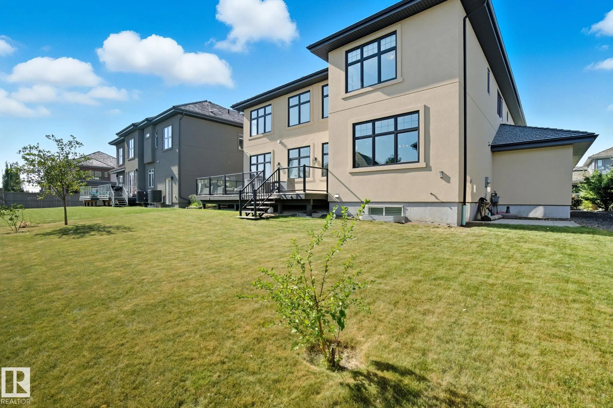 3545 WATSON Point(e)
