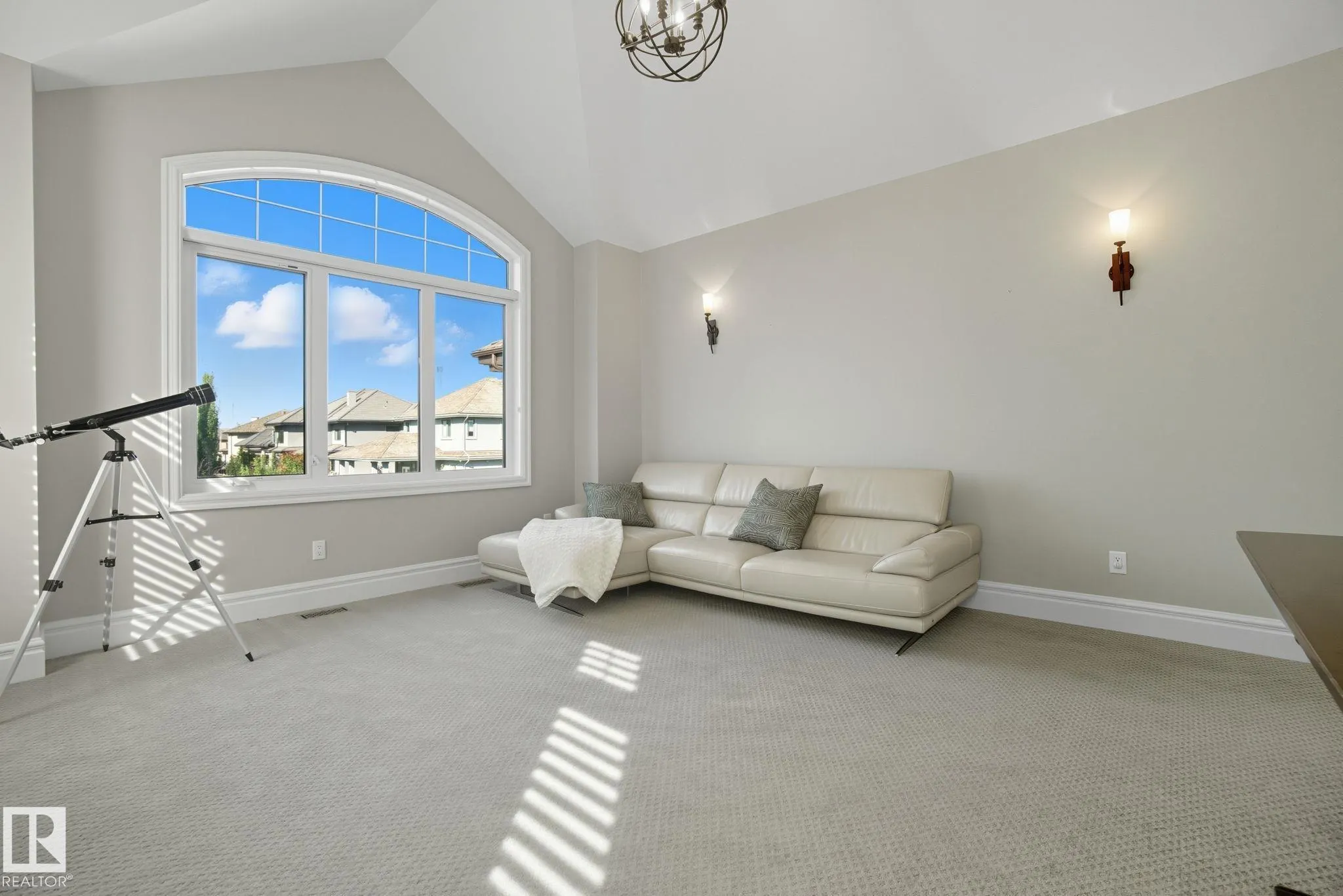 3545 WATSON Point(e)