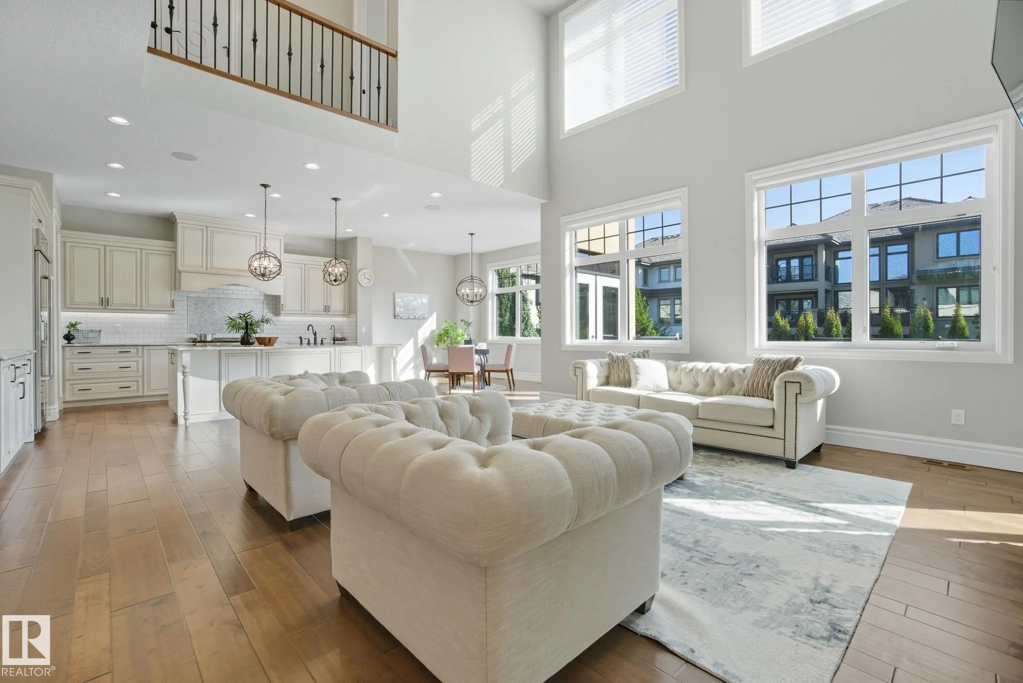 3545 WATSON Point(e)