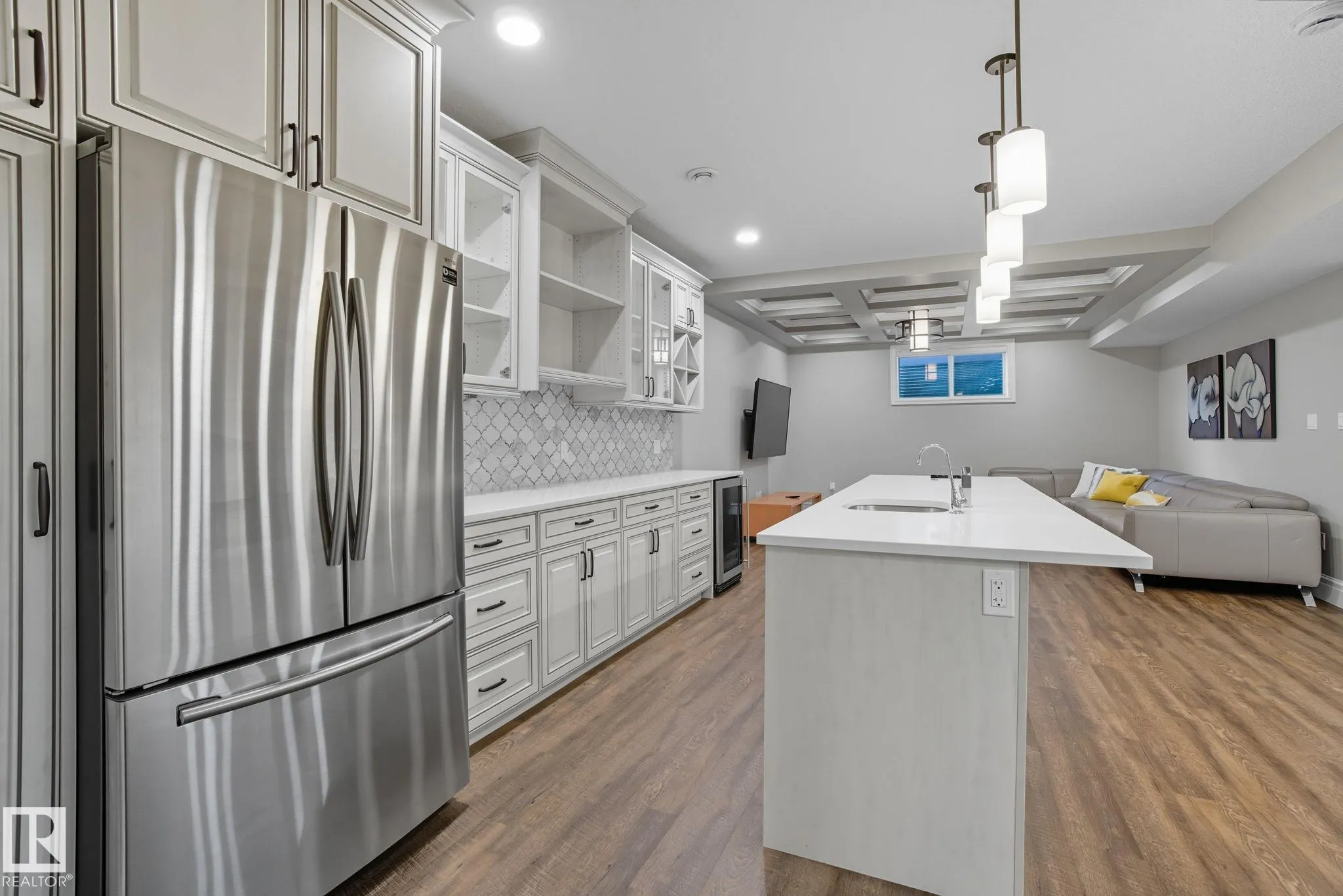3545 WATSON Point(e)