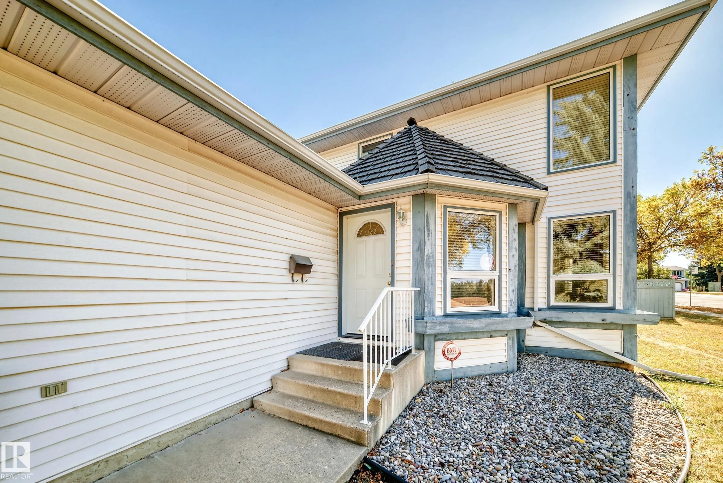 63 PIEDMONT Crescent