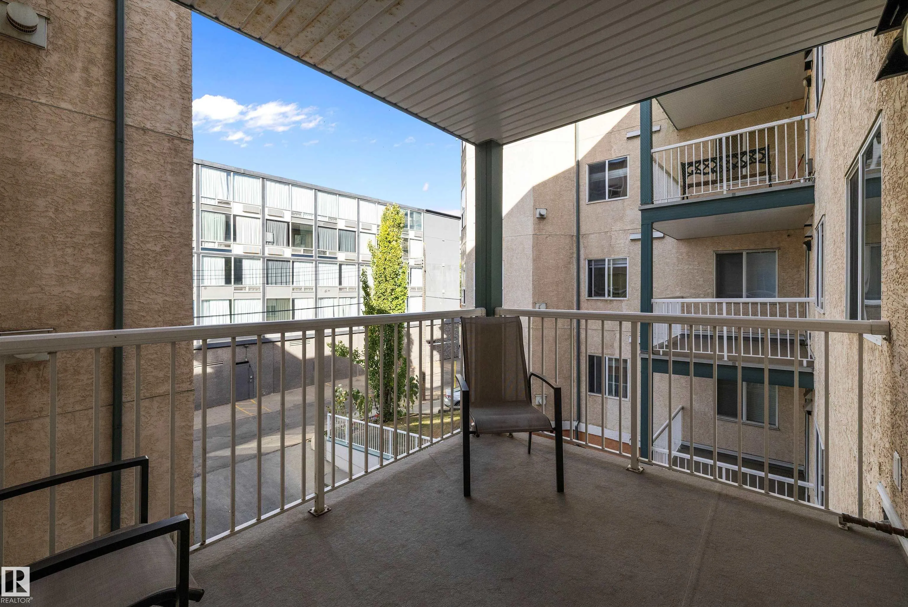 9938 104 Street