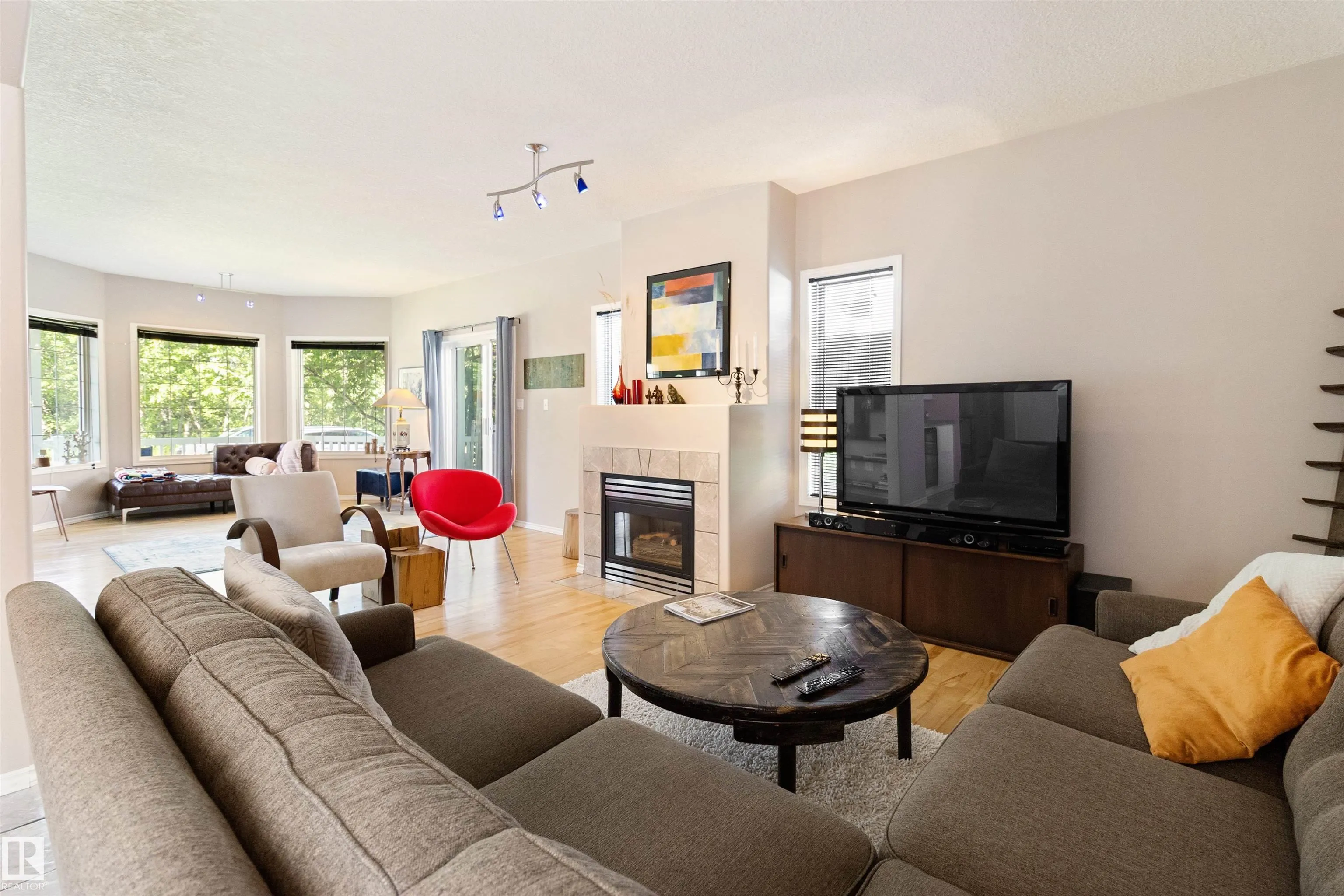 133 KULAWY Drive