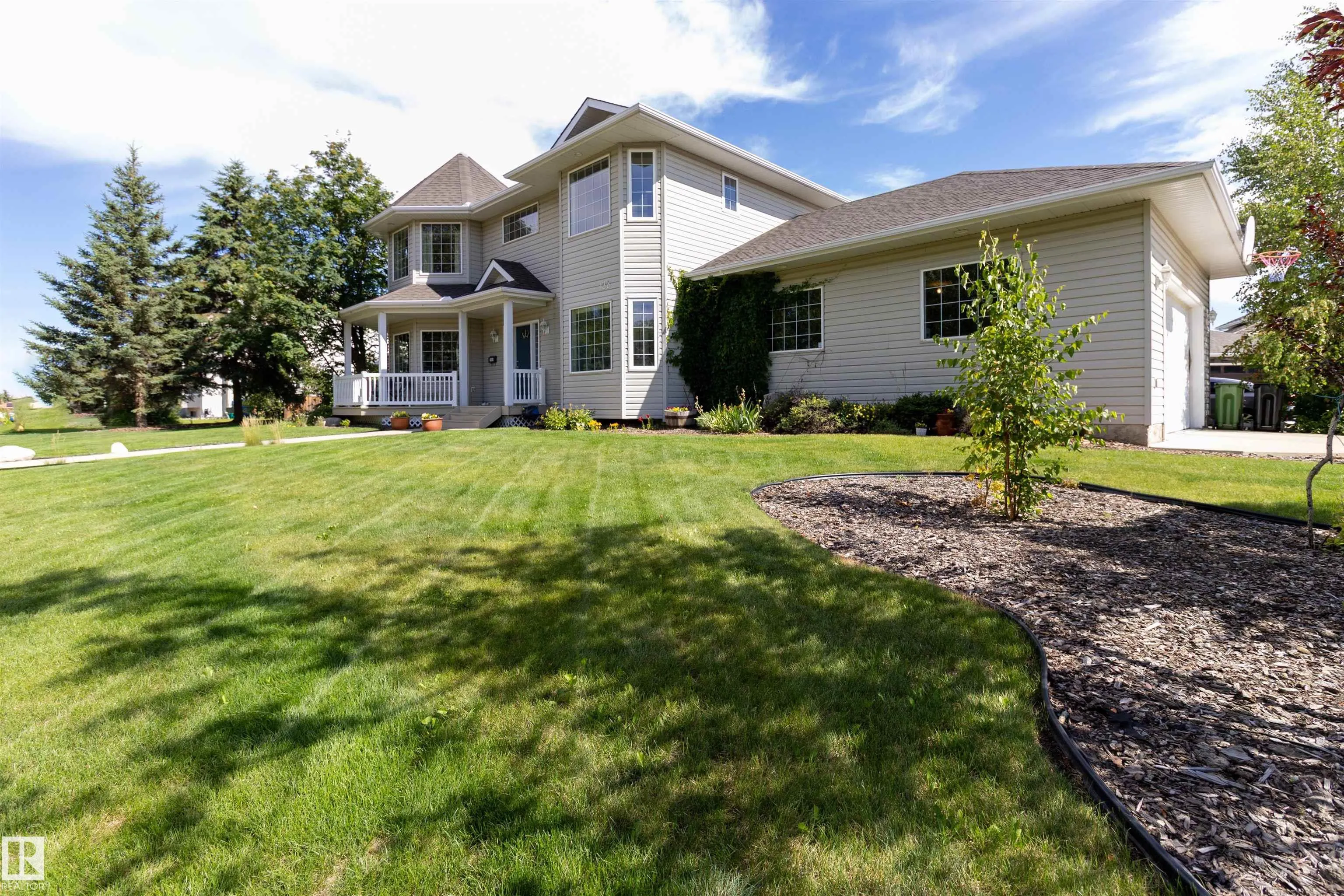 133 KULAWY Drive