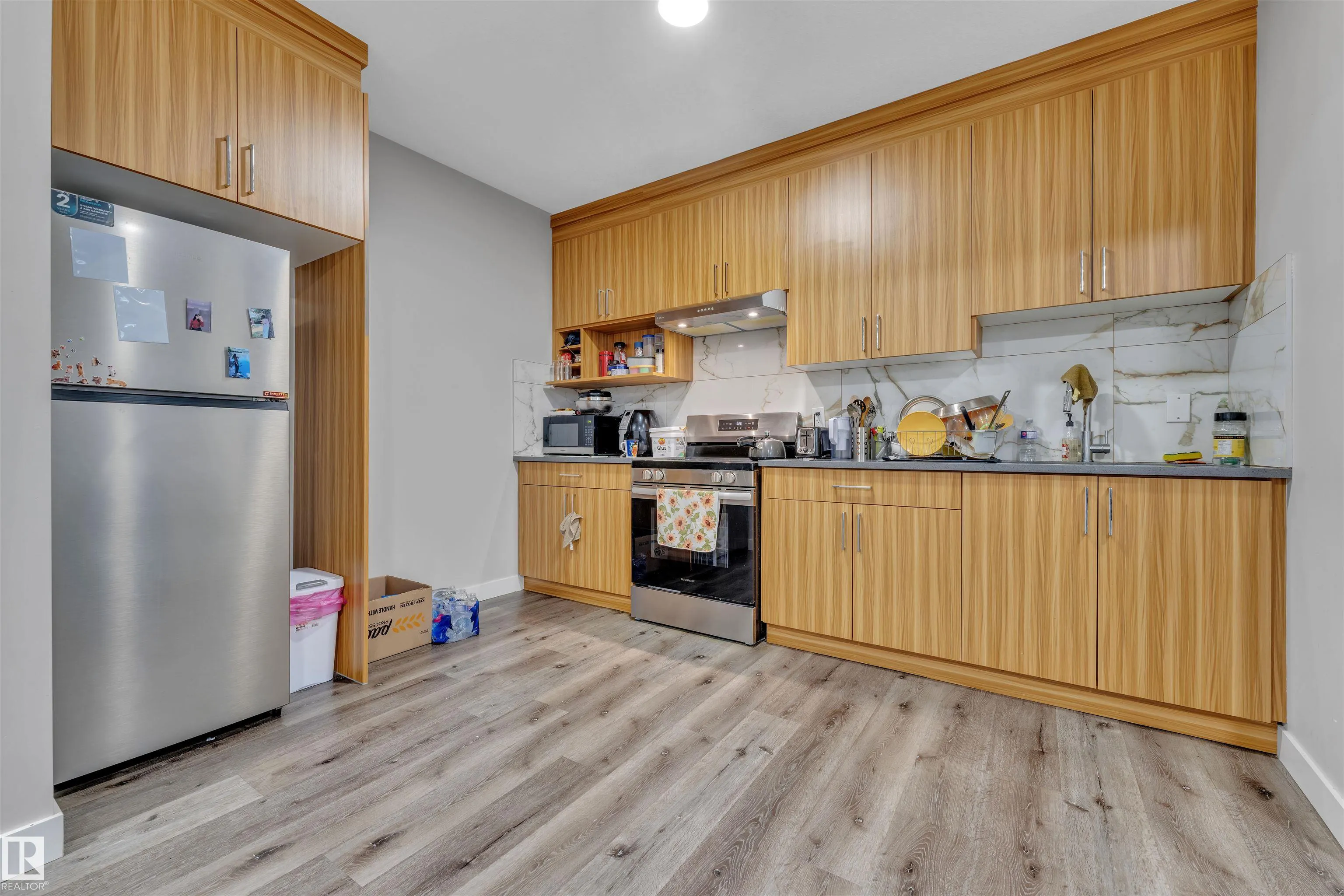 1809 18A Avenue