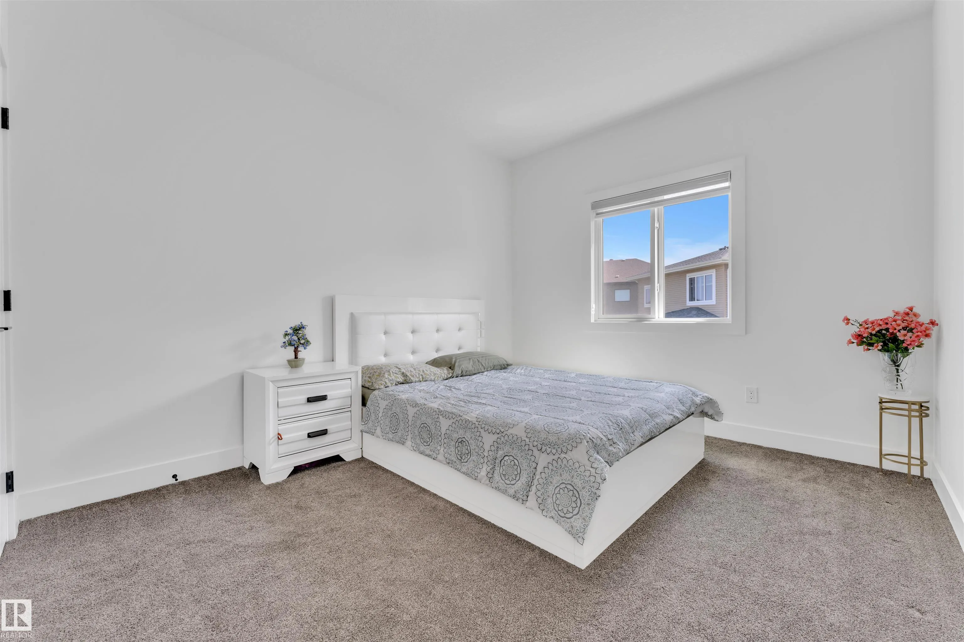 1809 18A Avenue