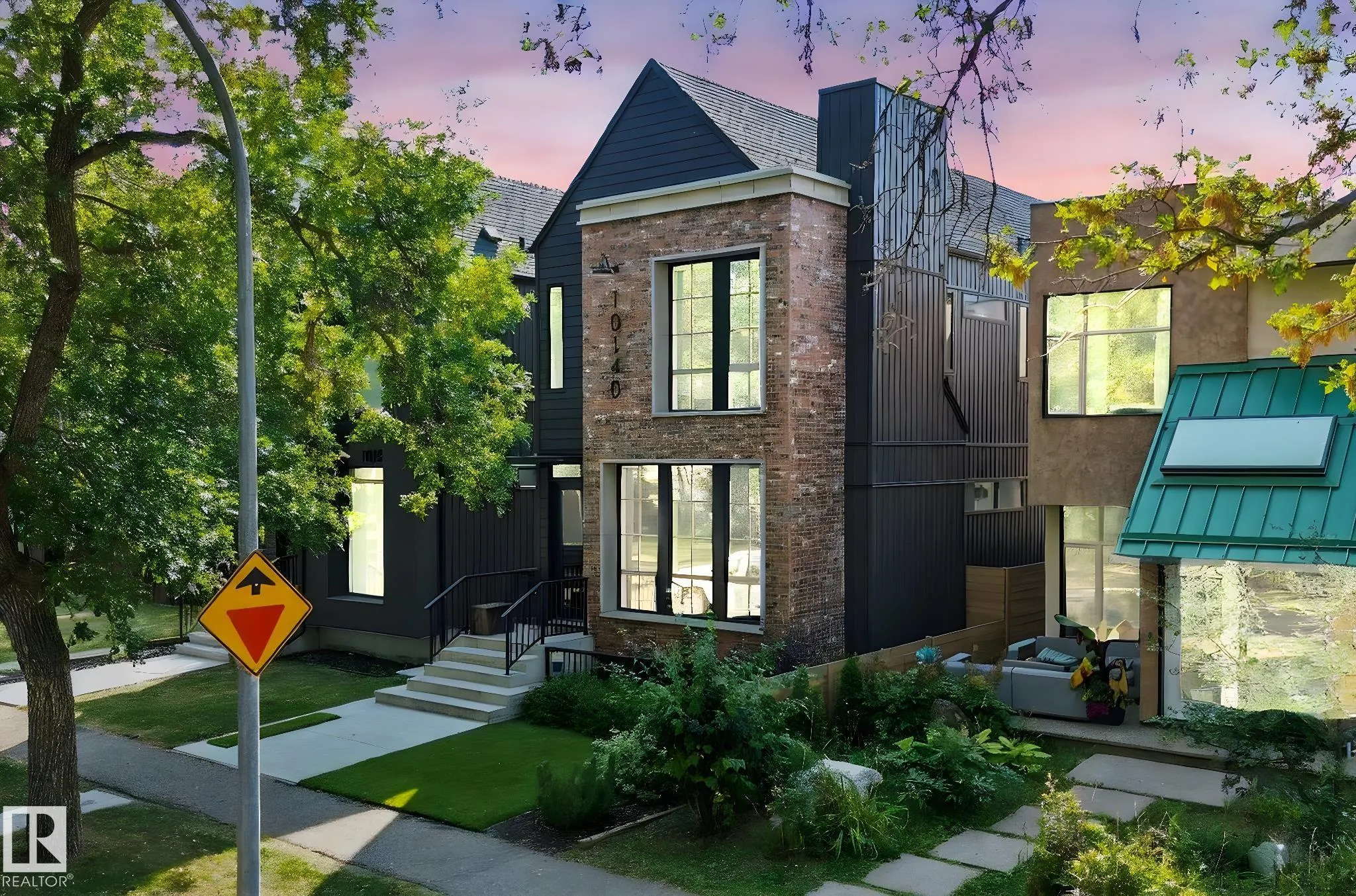 10140 90 Street