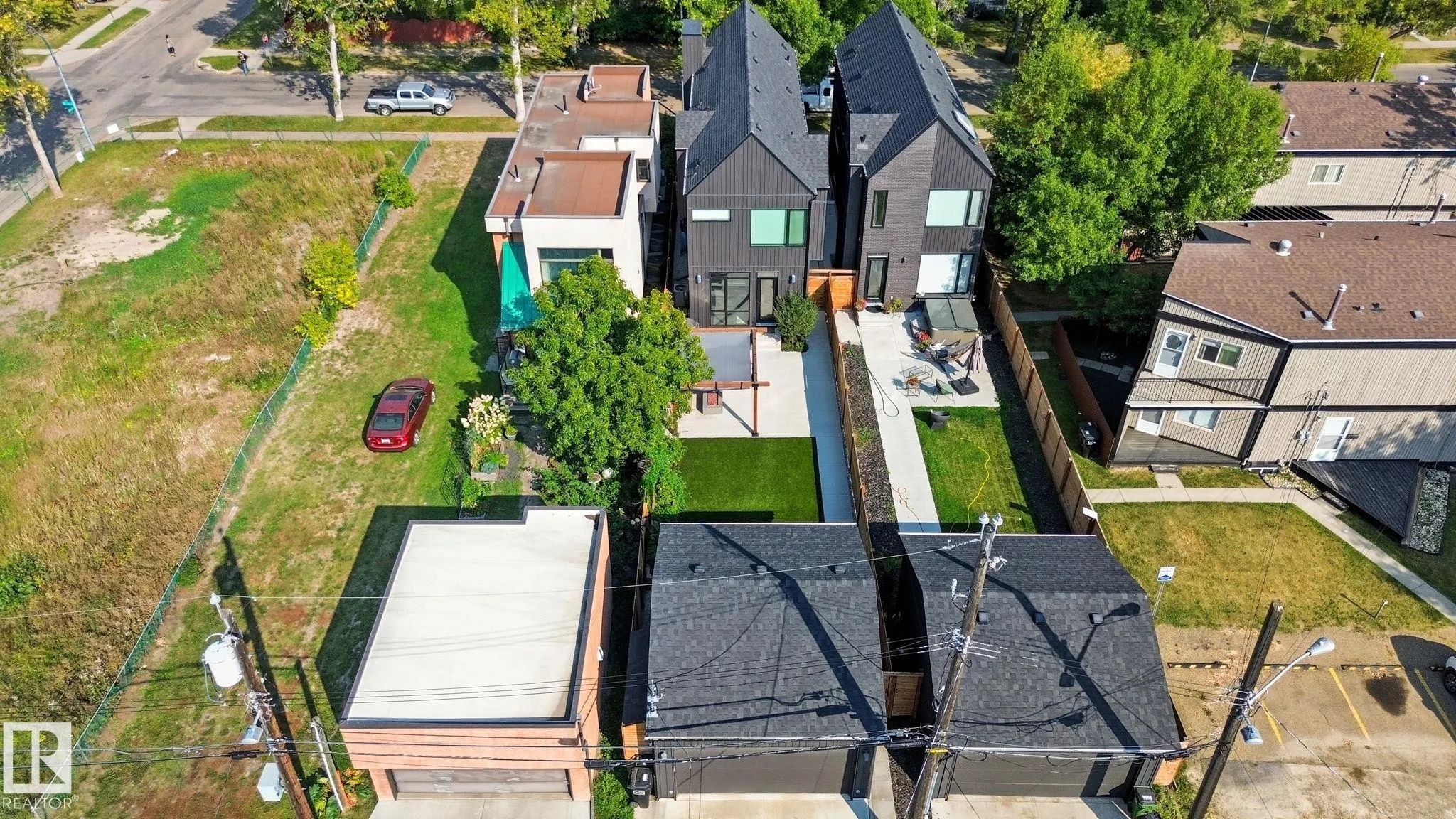 10140 90 Street