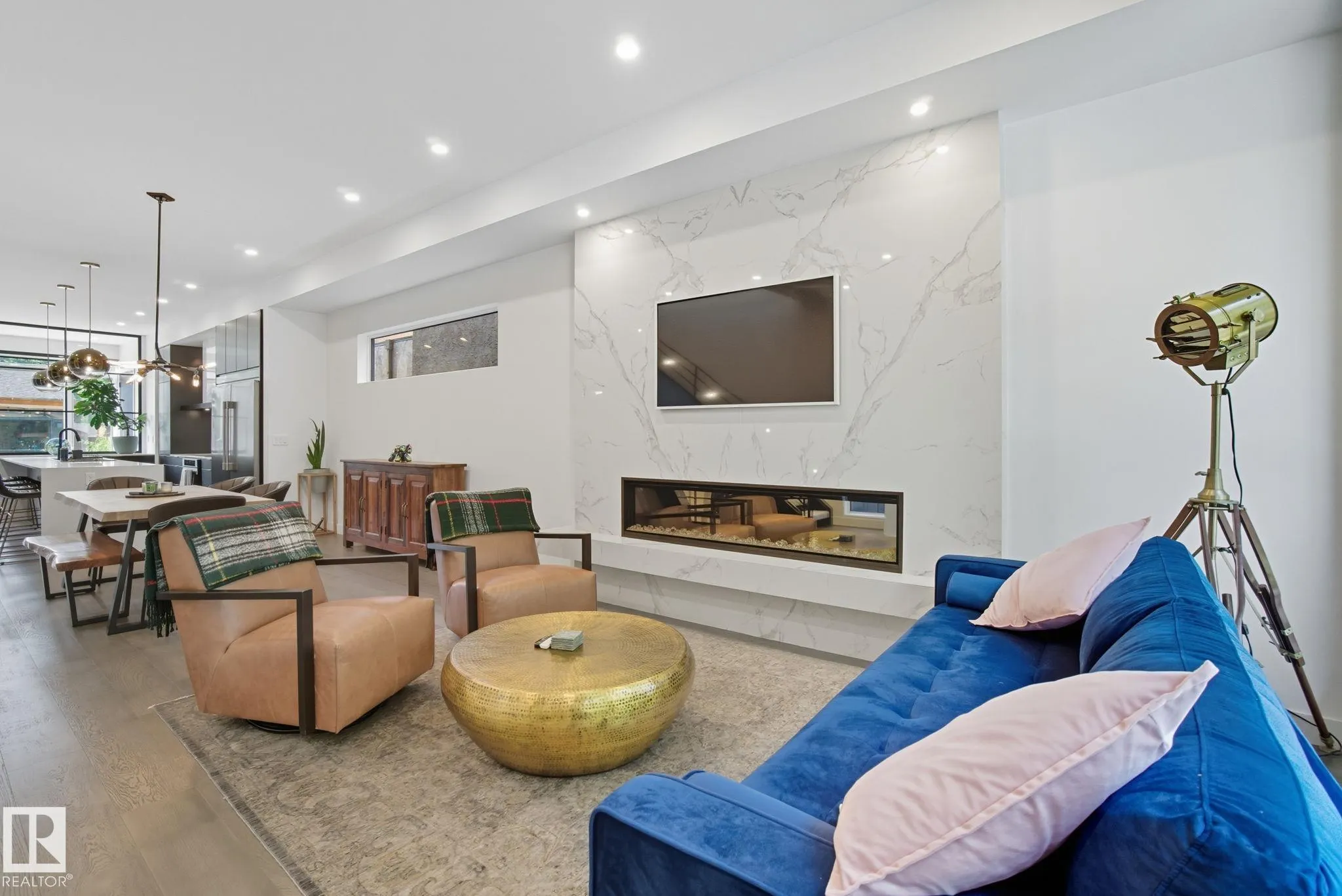 10140 90 Street