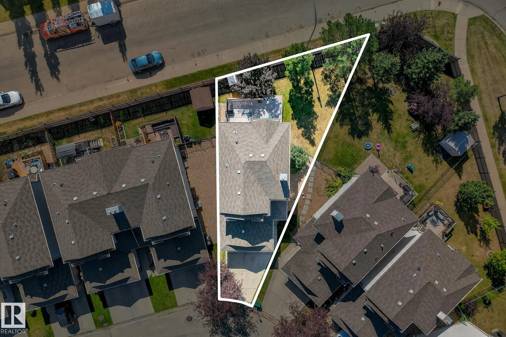 155 CROCUS Crescent