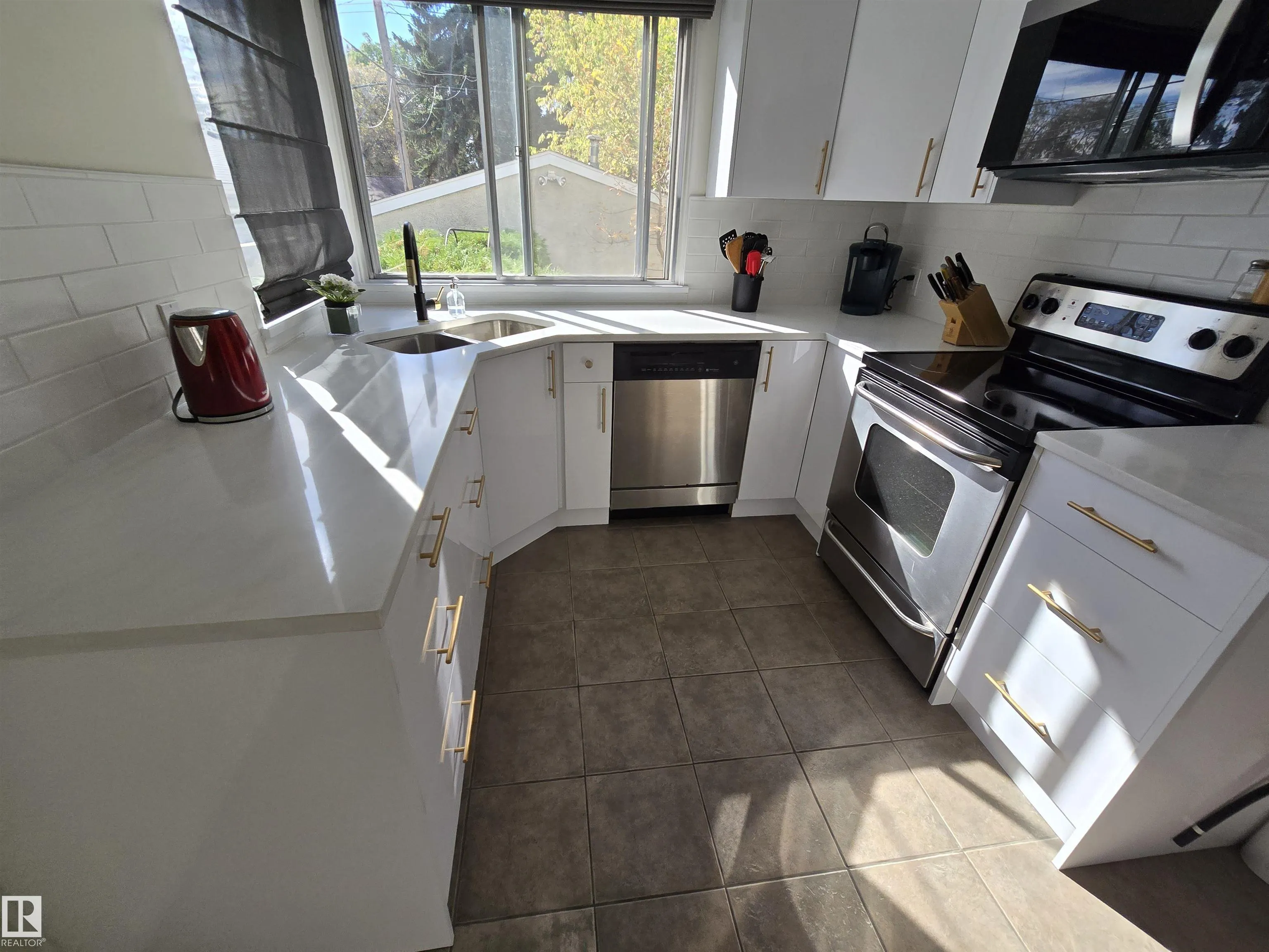 13207 109 Avenue