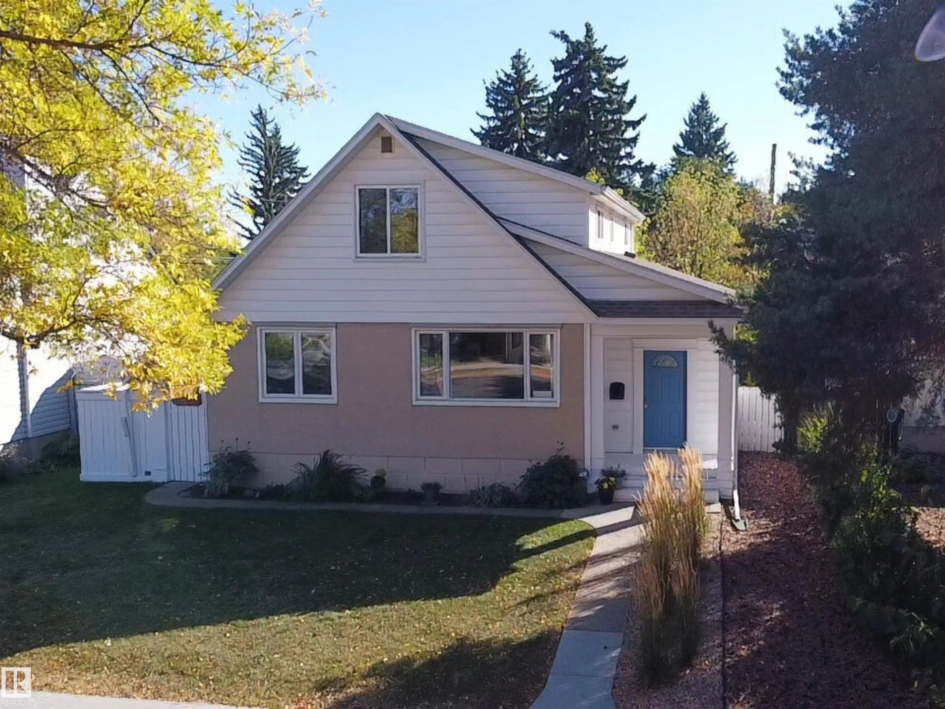 13207 109 Avenue