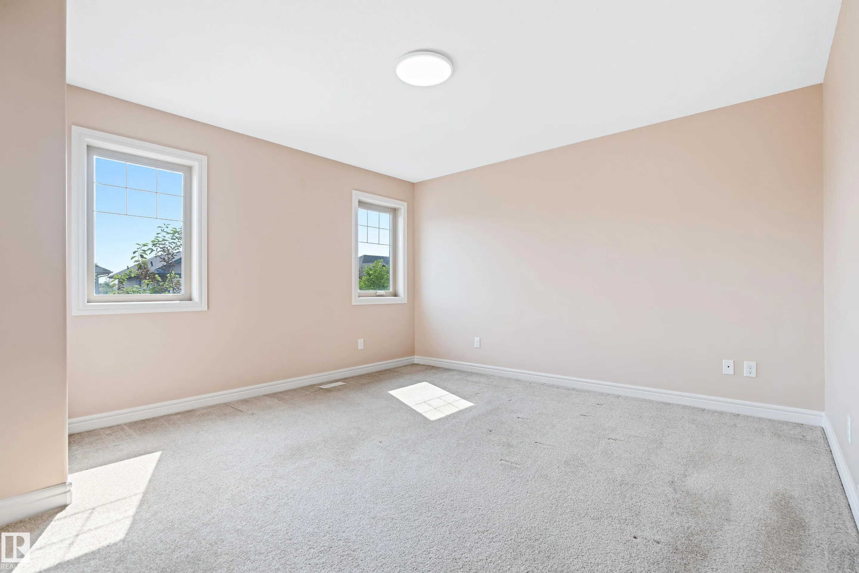283 GRIESBACH Road