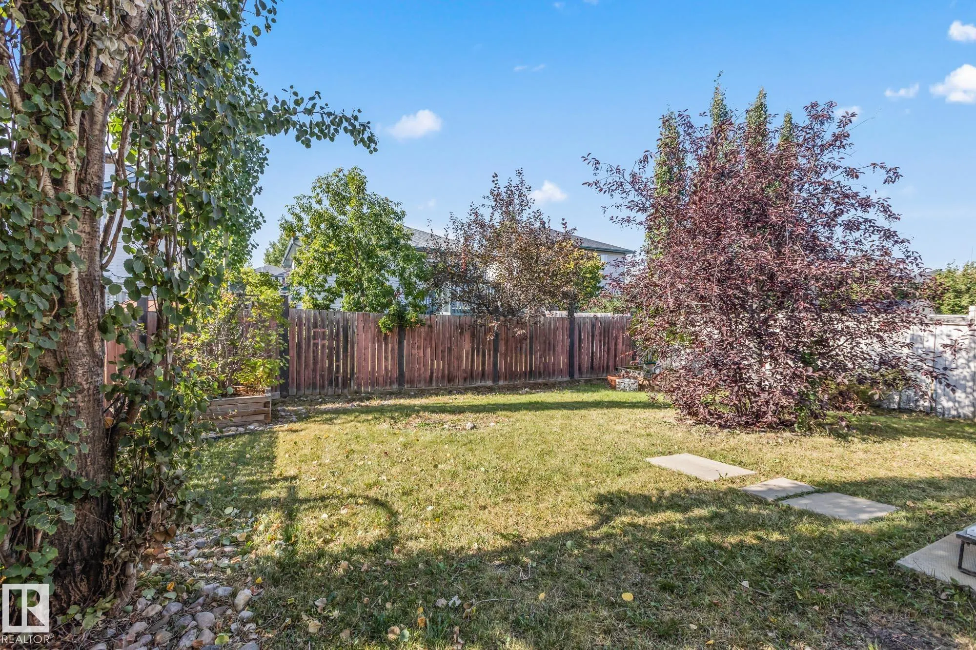 36 DAULTON Crescent