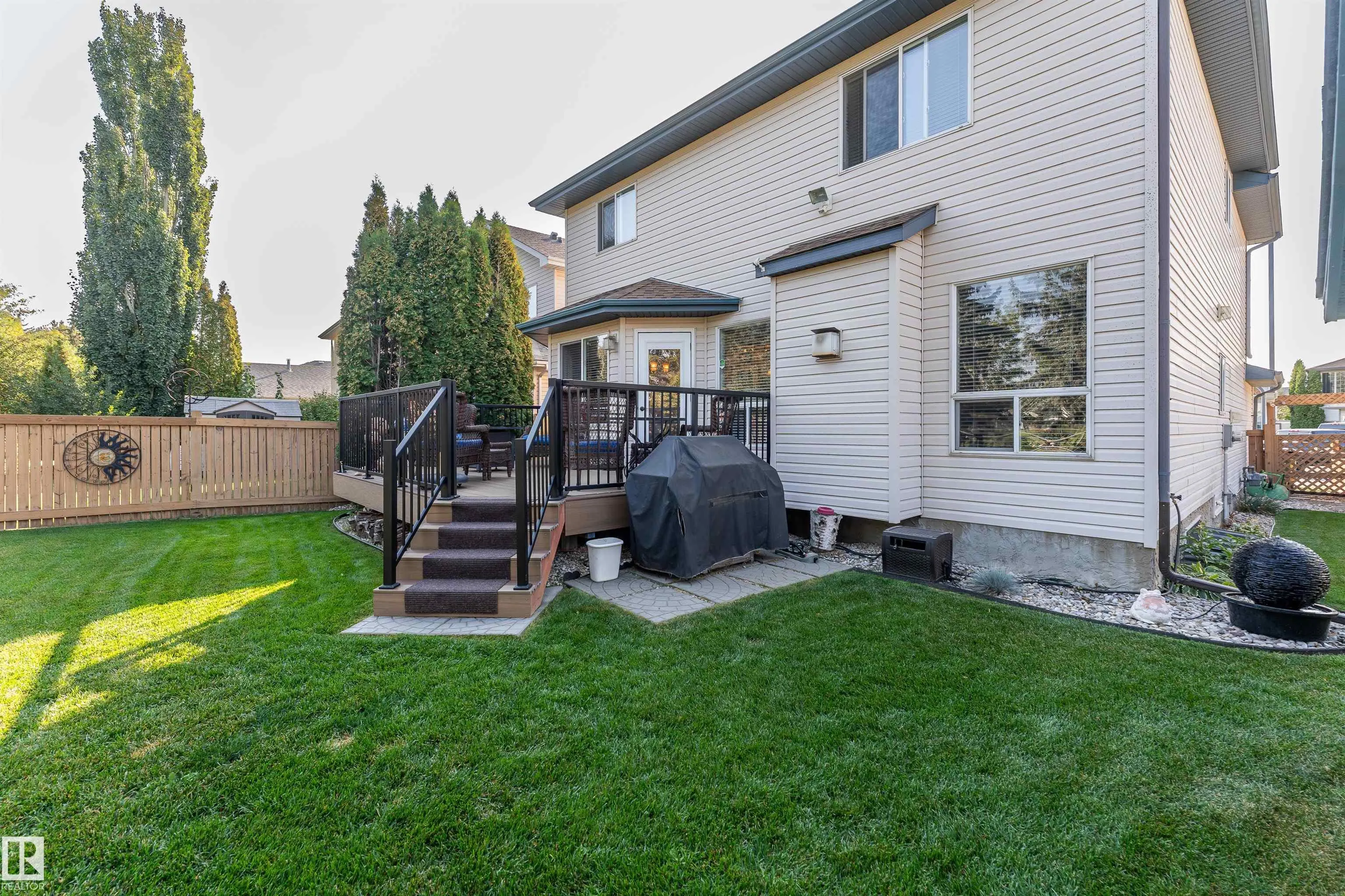 735 BALFOUR Close