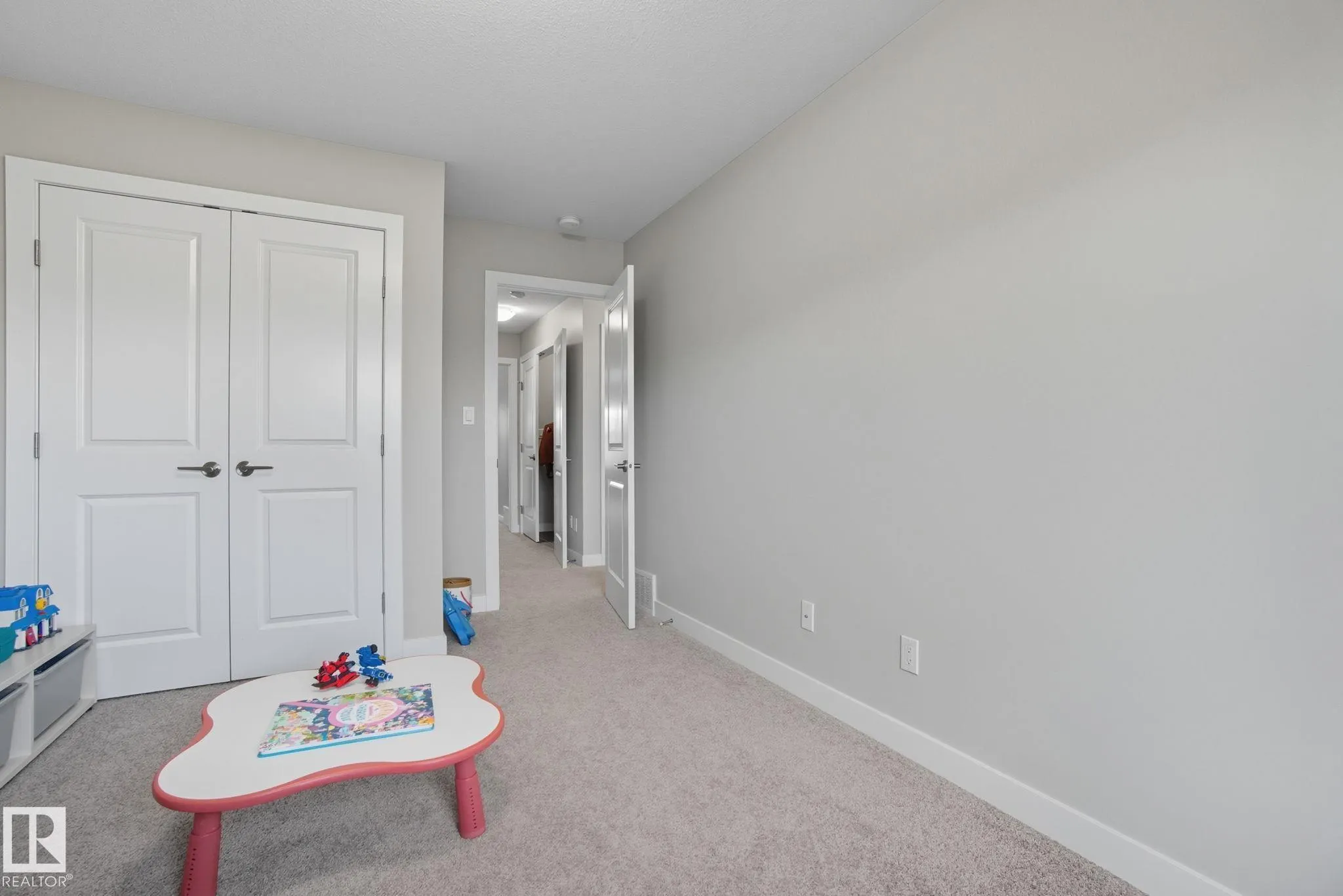 2849 KOSHAL Crescent