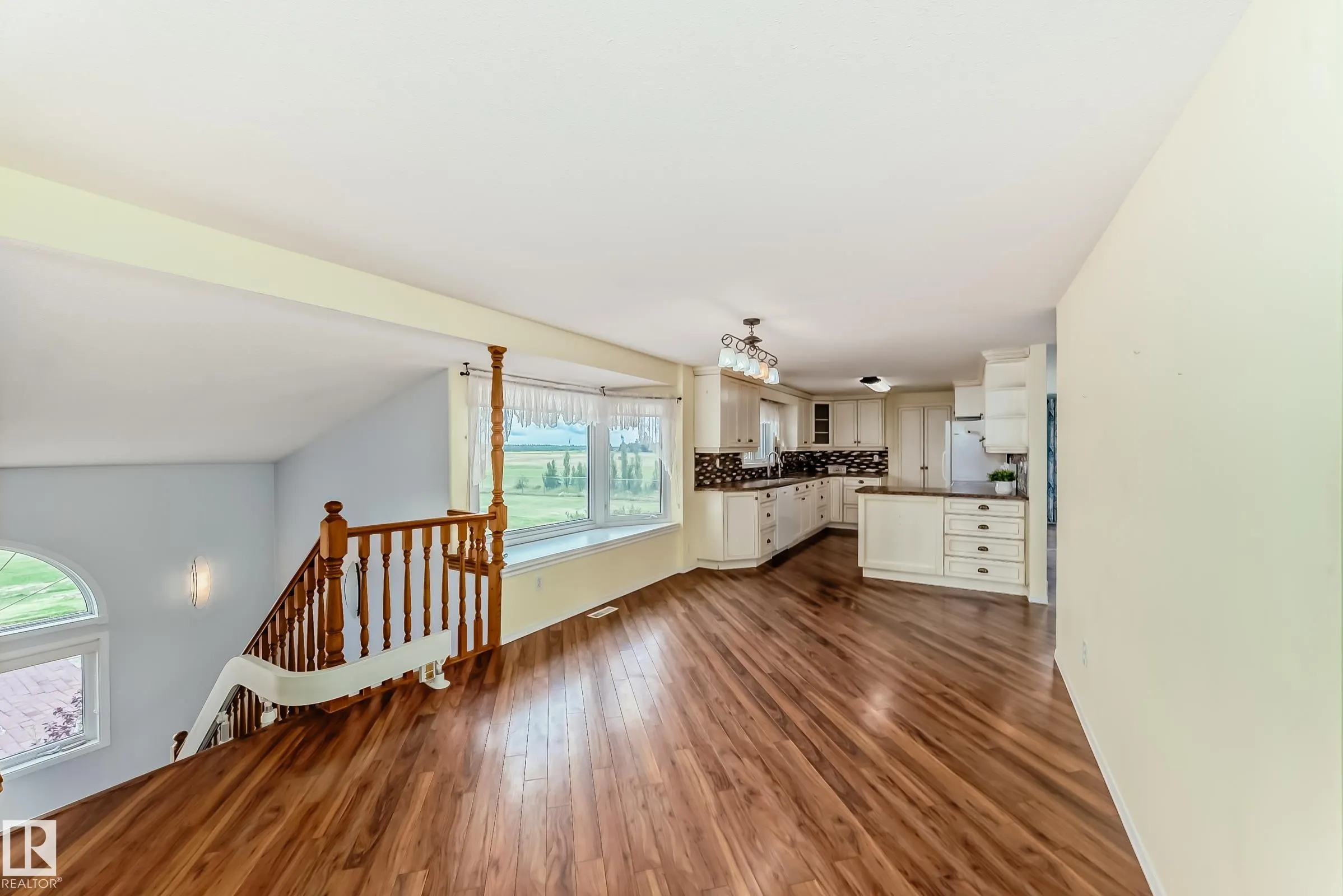 25027 TWP RD 484