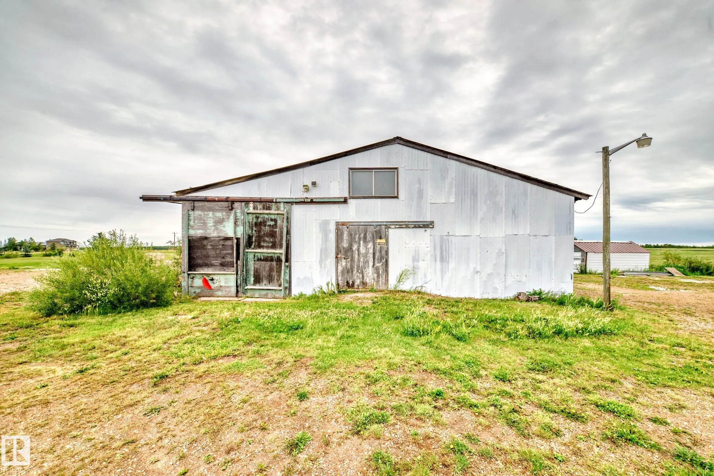 25027 TWP RD 484