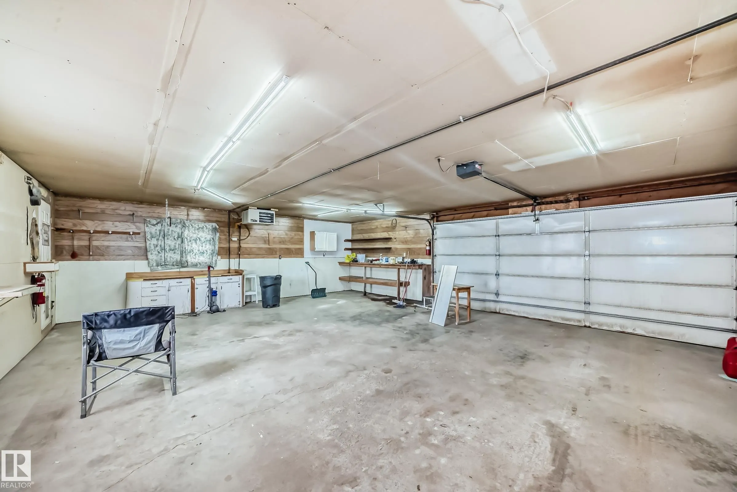25027 TWP RD 484