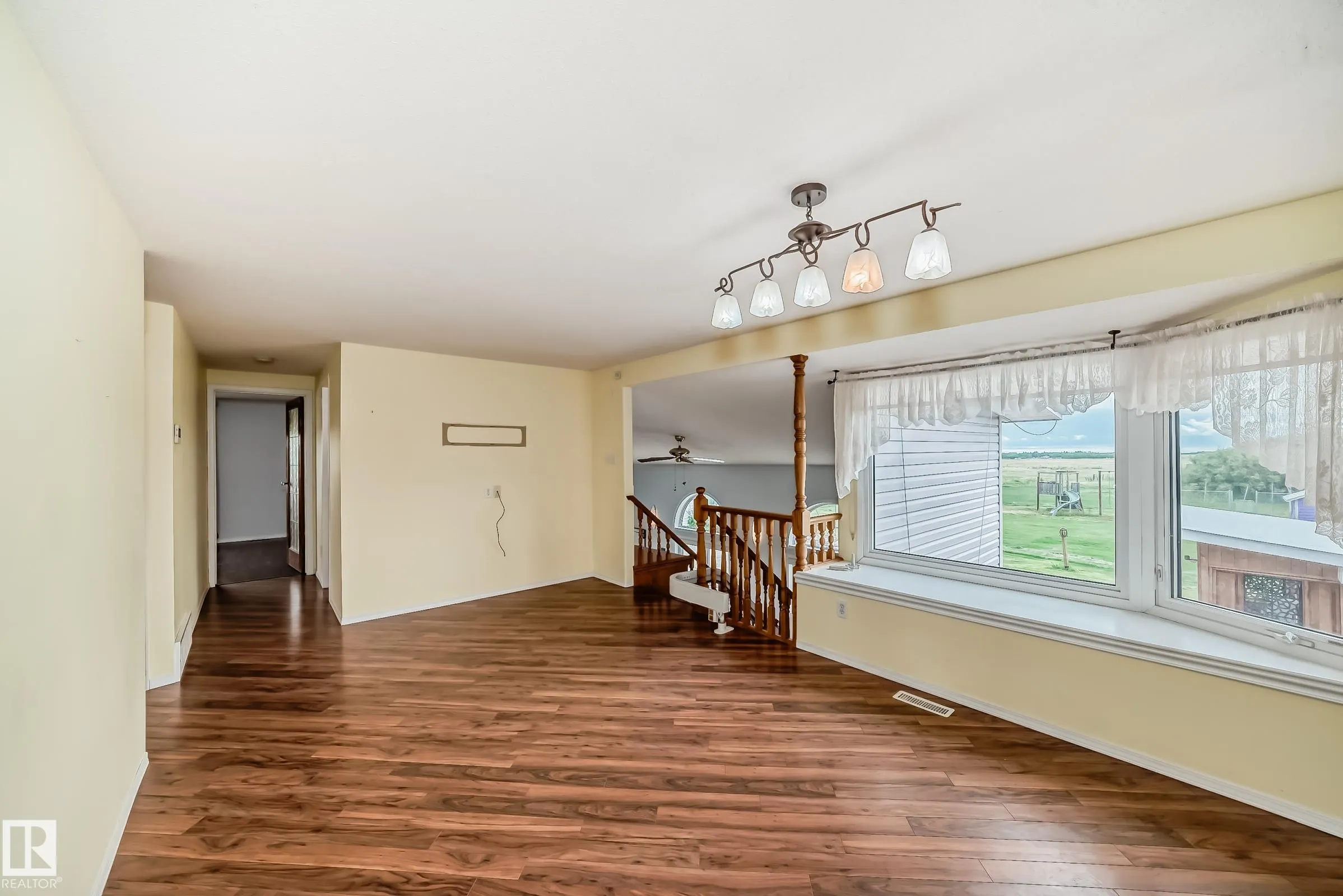25027 TWP RD 484