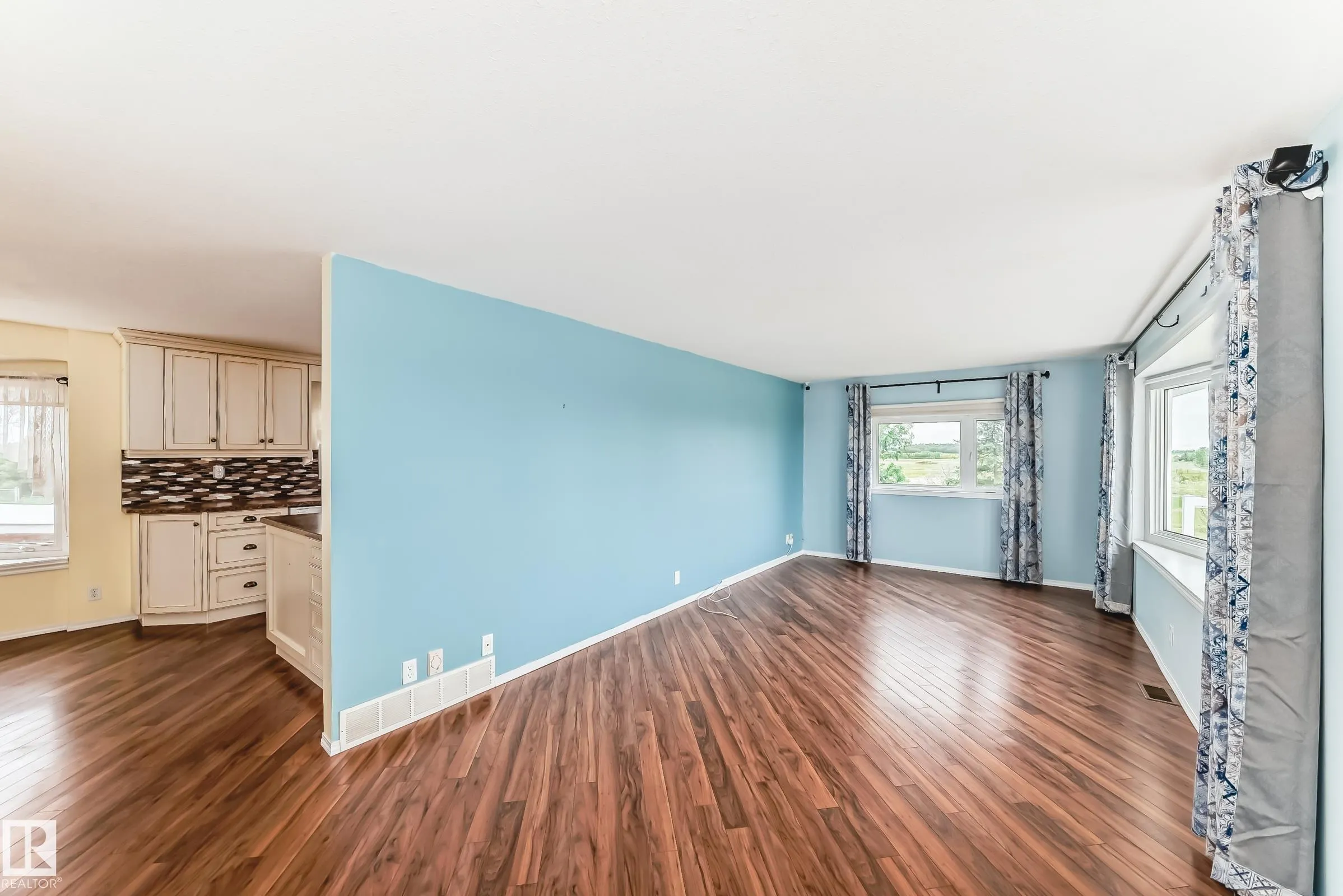 25027 TWP RD 484