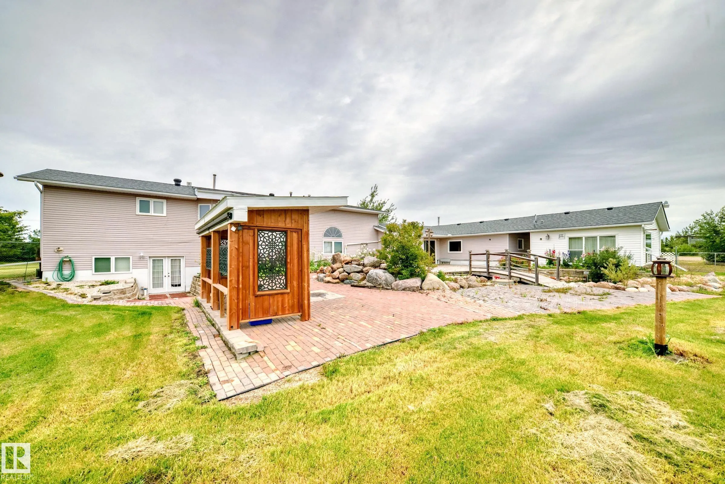 25027 TWP RD 484