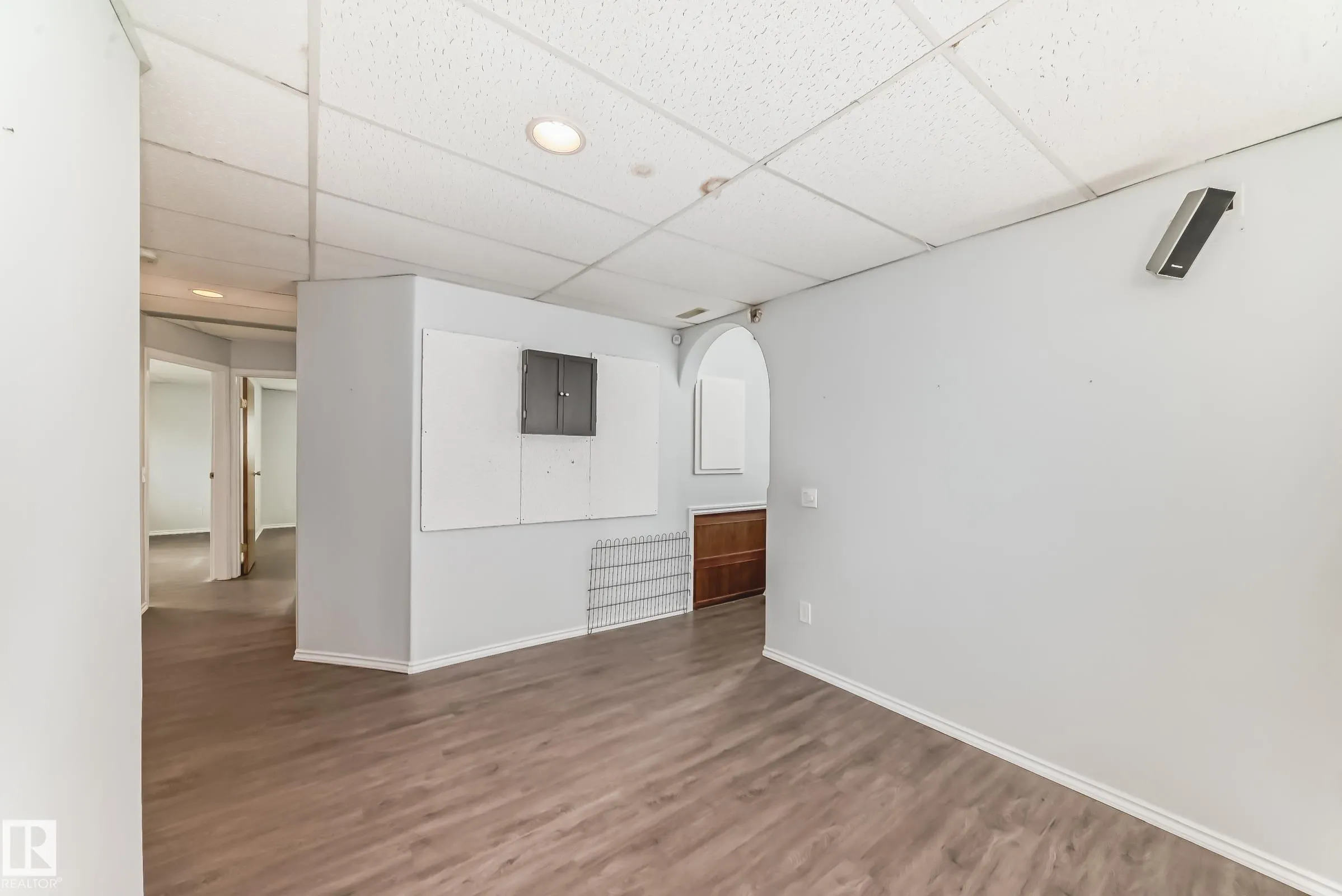 25027 TWP RD 484