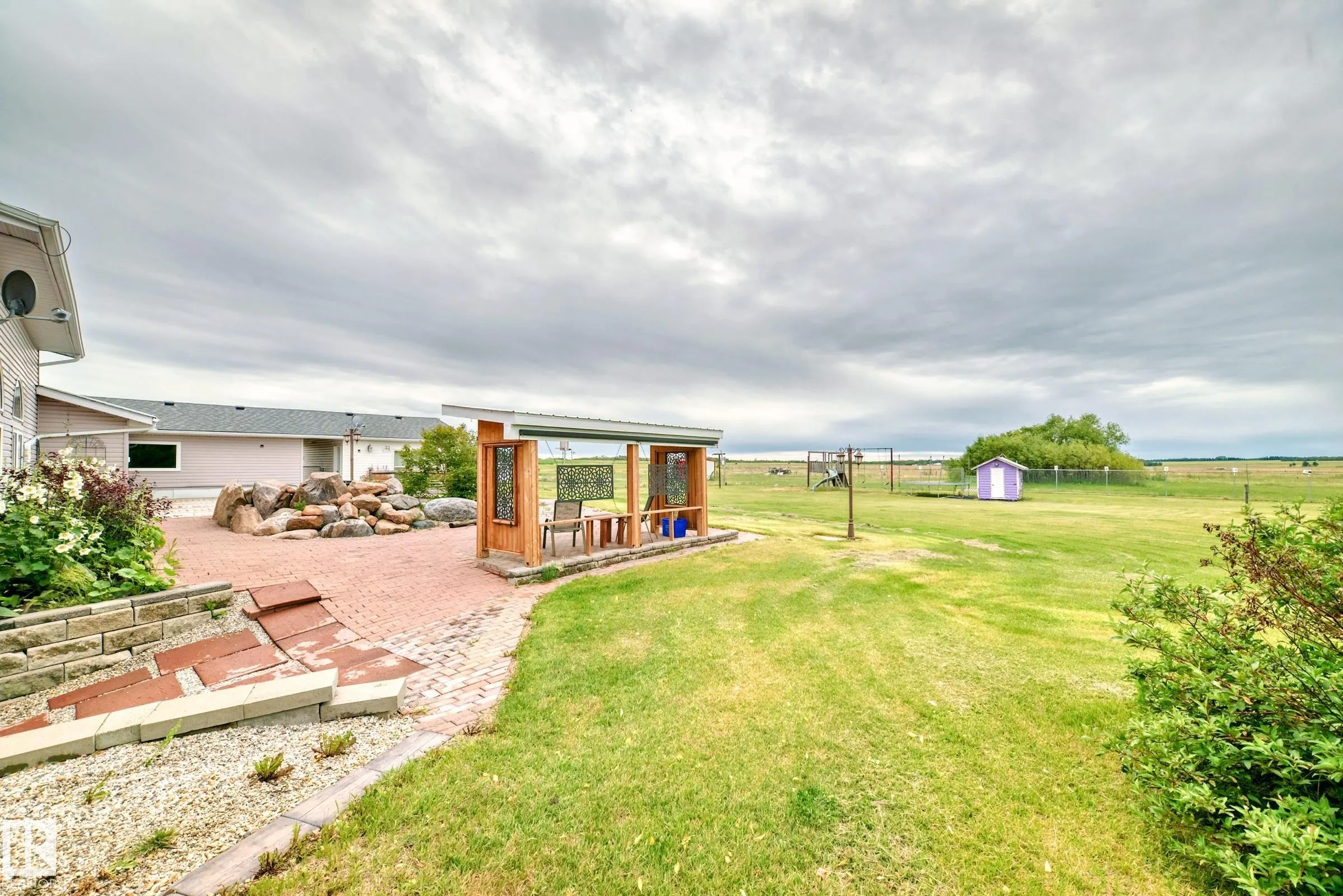 25027 TWP RD 484