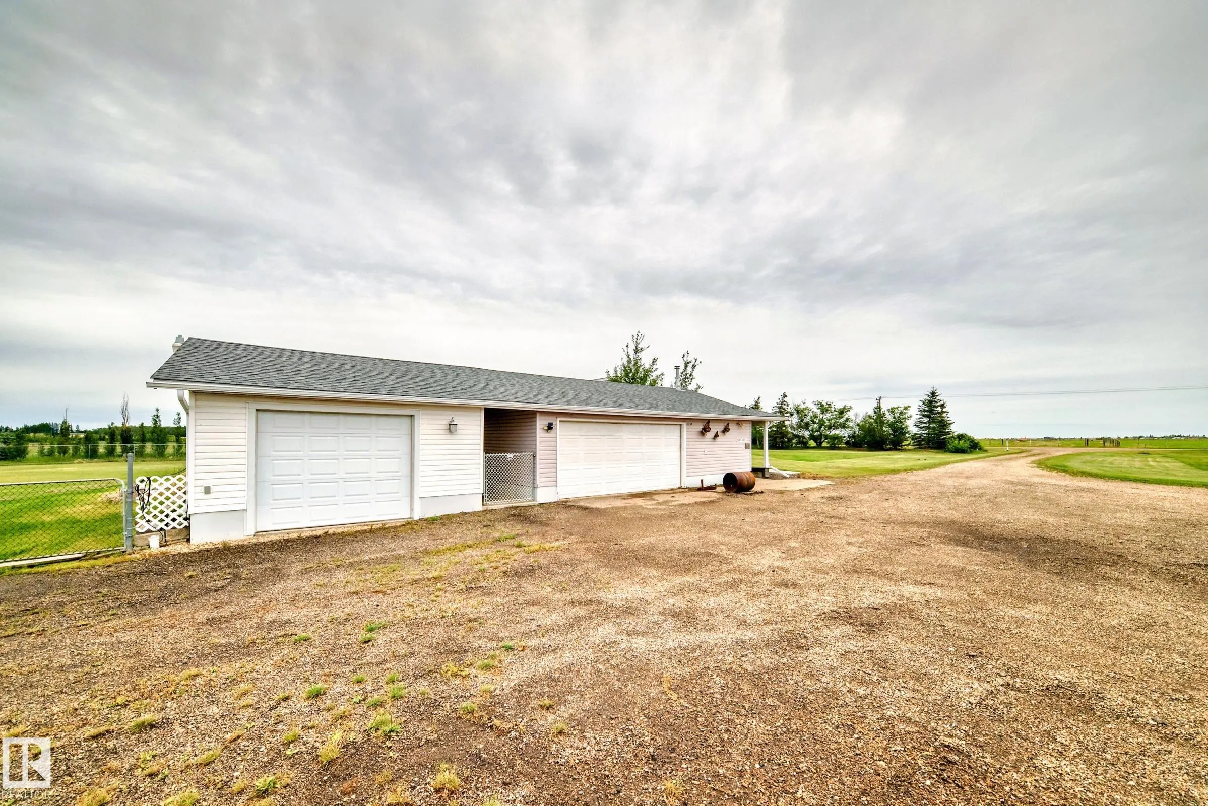 25027 TWP RD 484