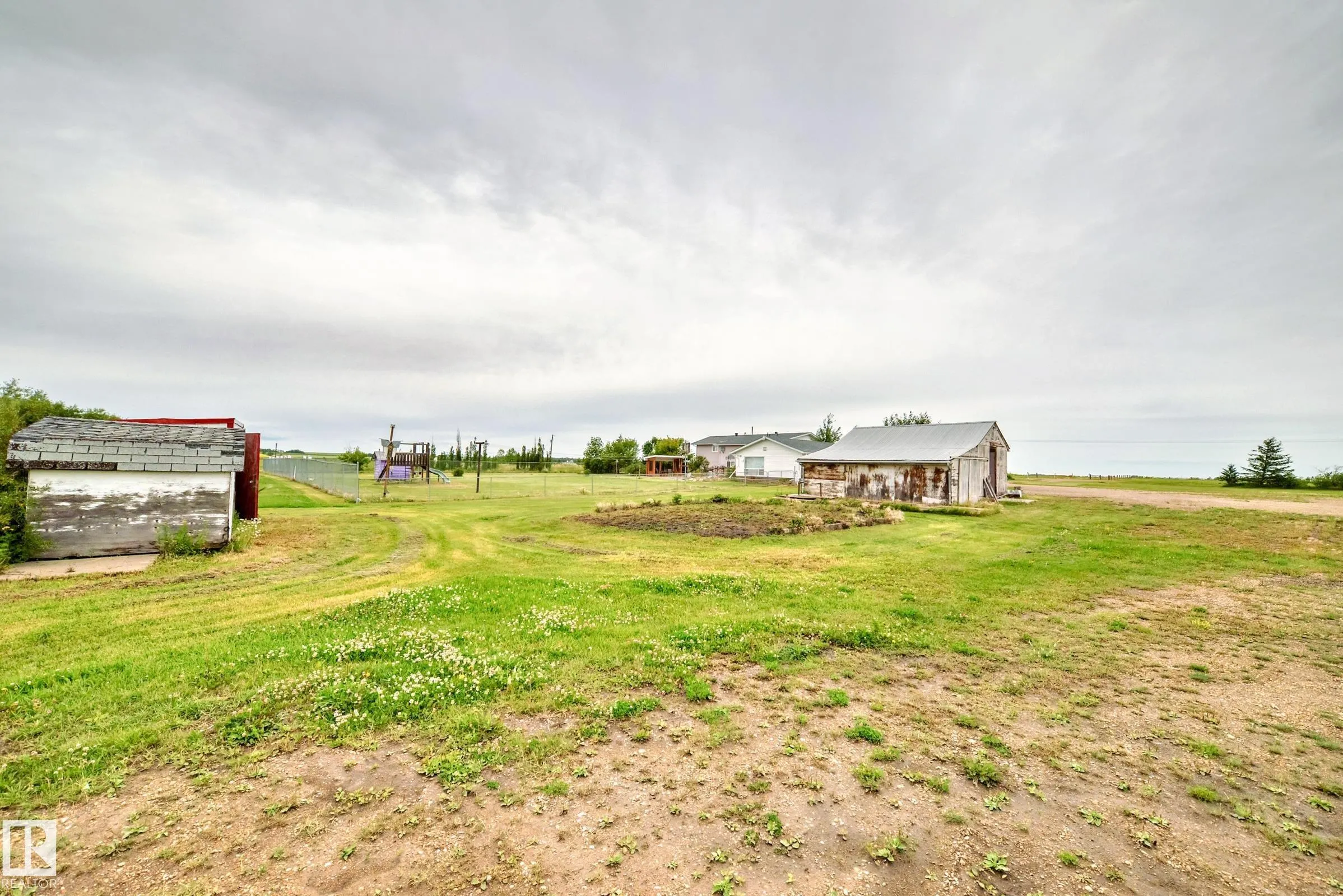 25027 TWP RD 484