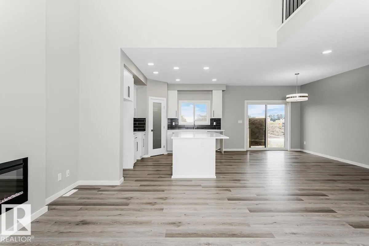 2363 EGRET Way