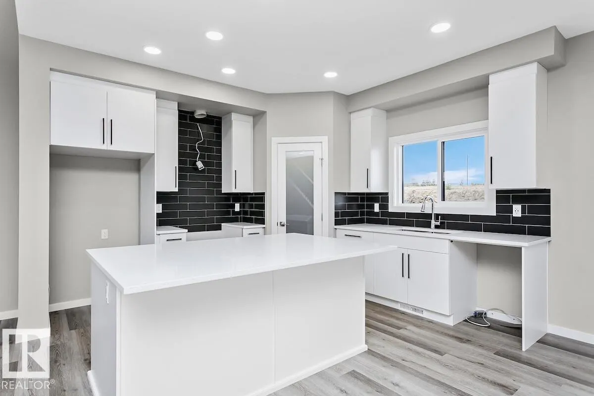2363 EGRET Way