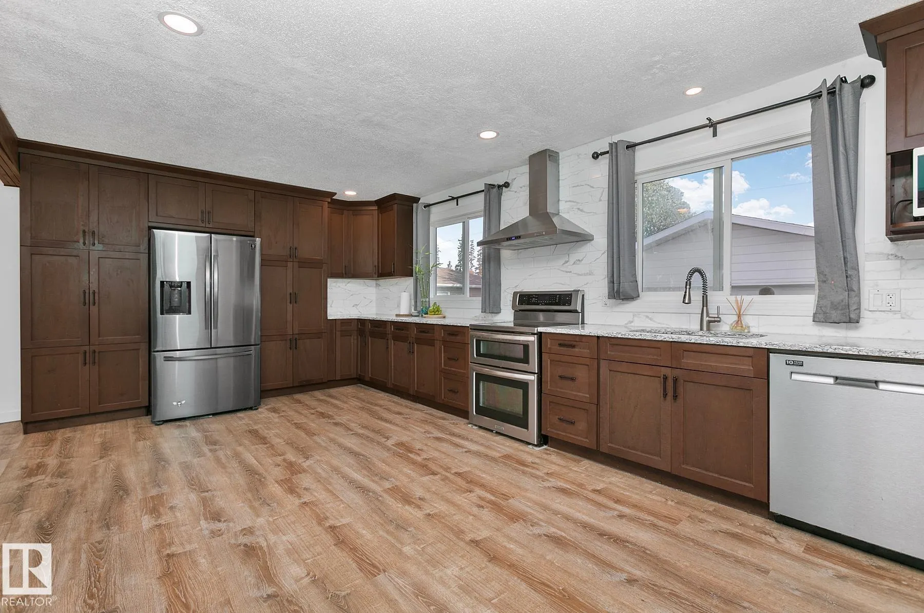 3 WILSON Crescent