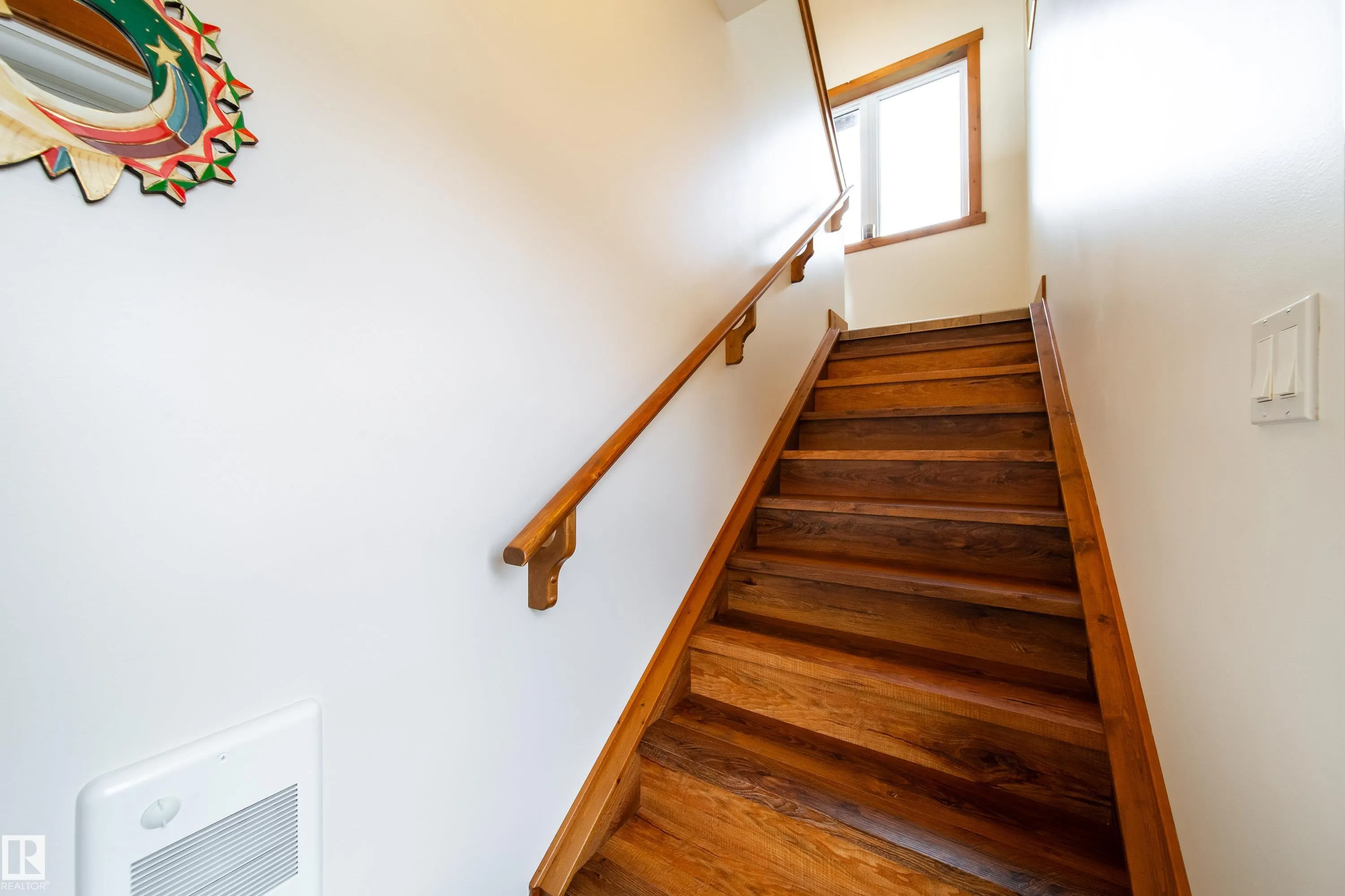 503 GRAYBRIAR Green