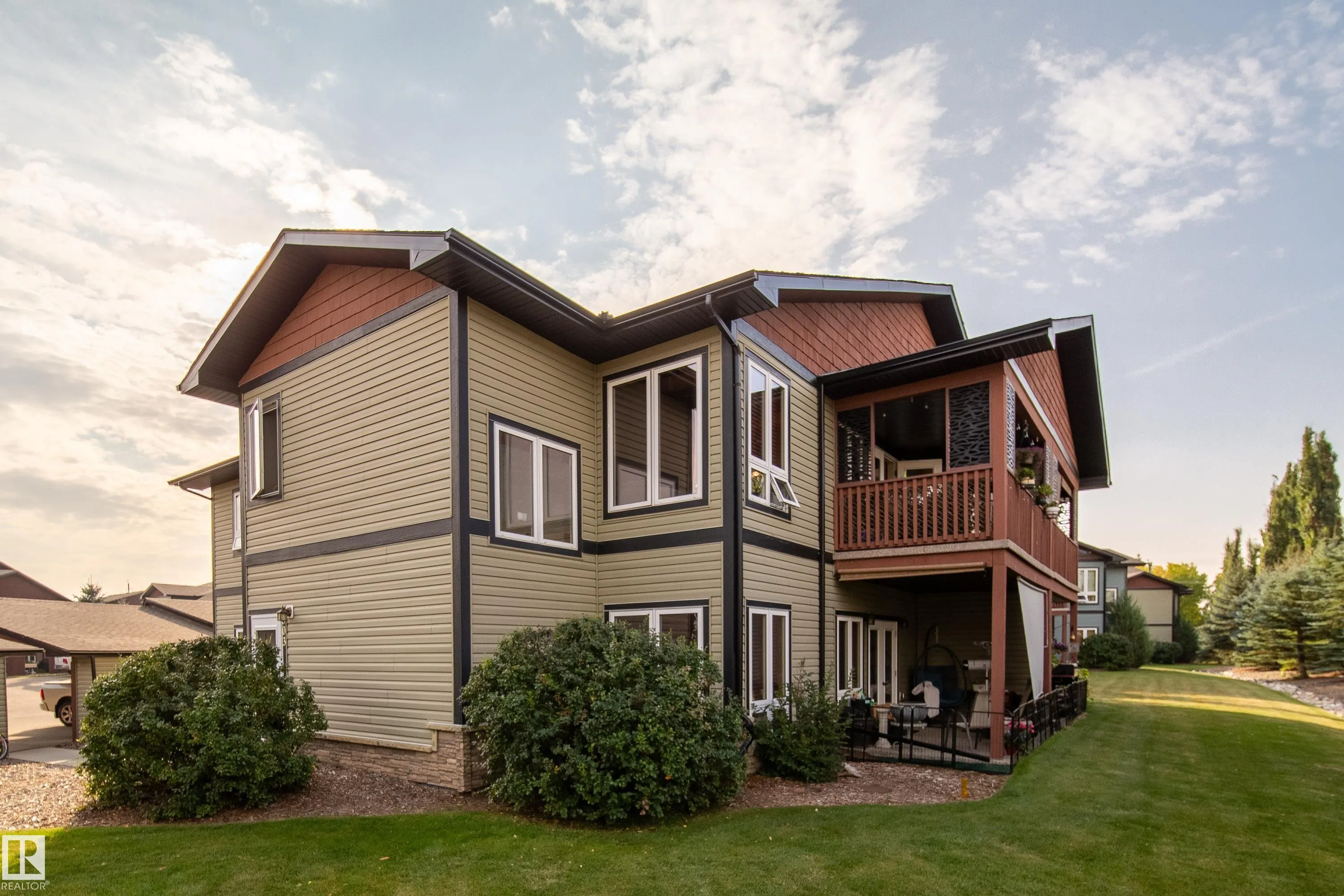 503 GRAYBRIAR Green
