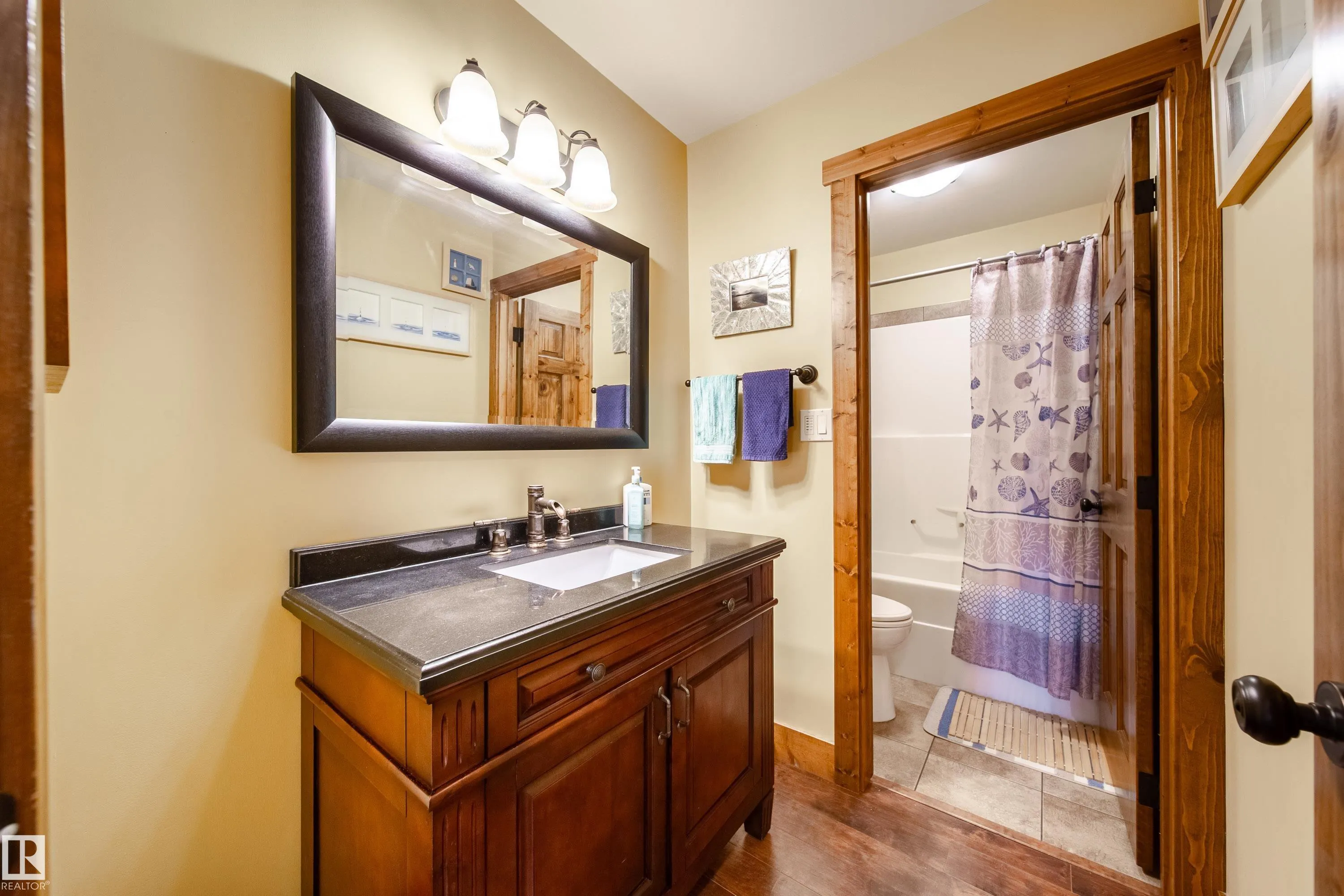 503 GRAYBRIAR Green