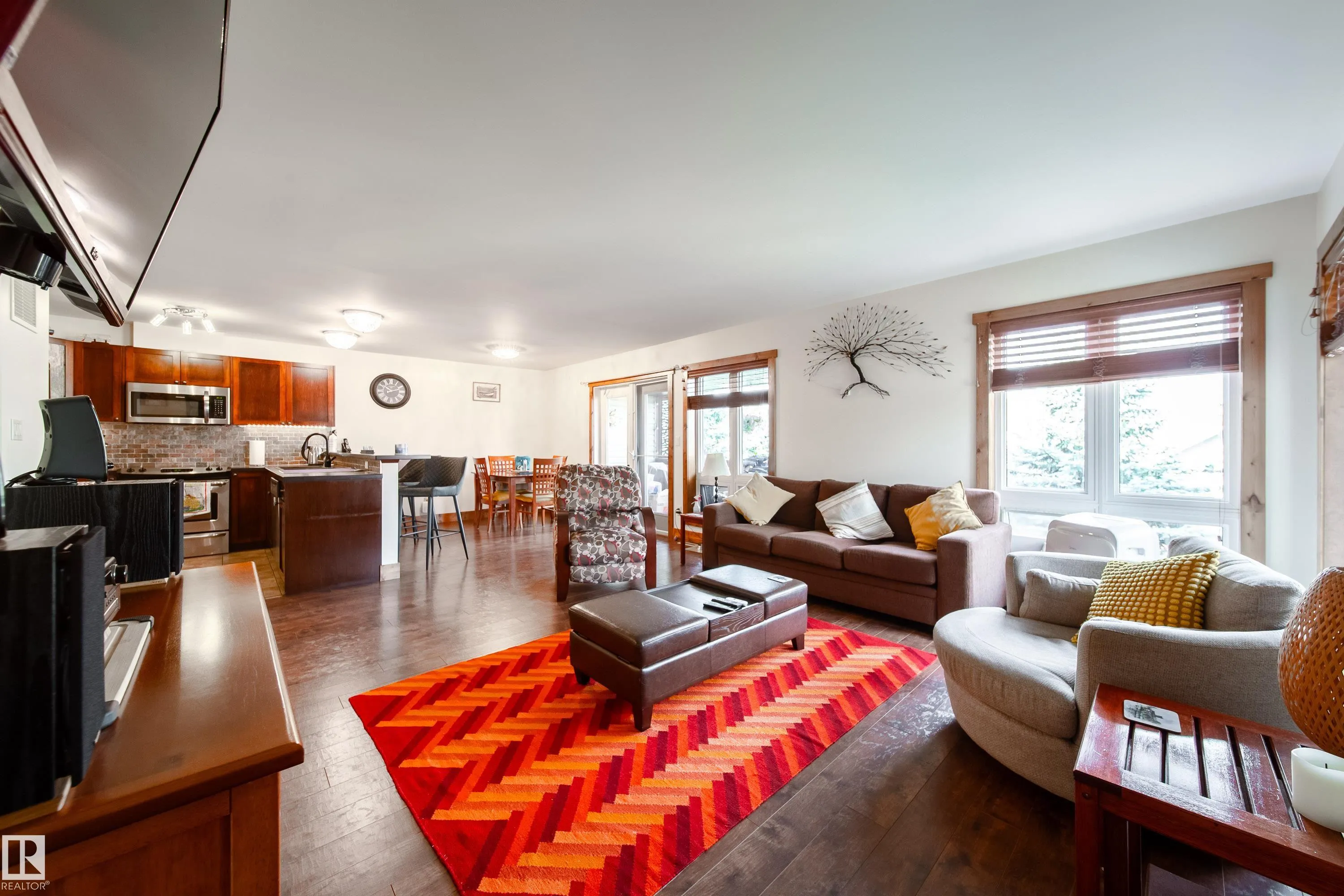 503 GRAYBRIAR Green