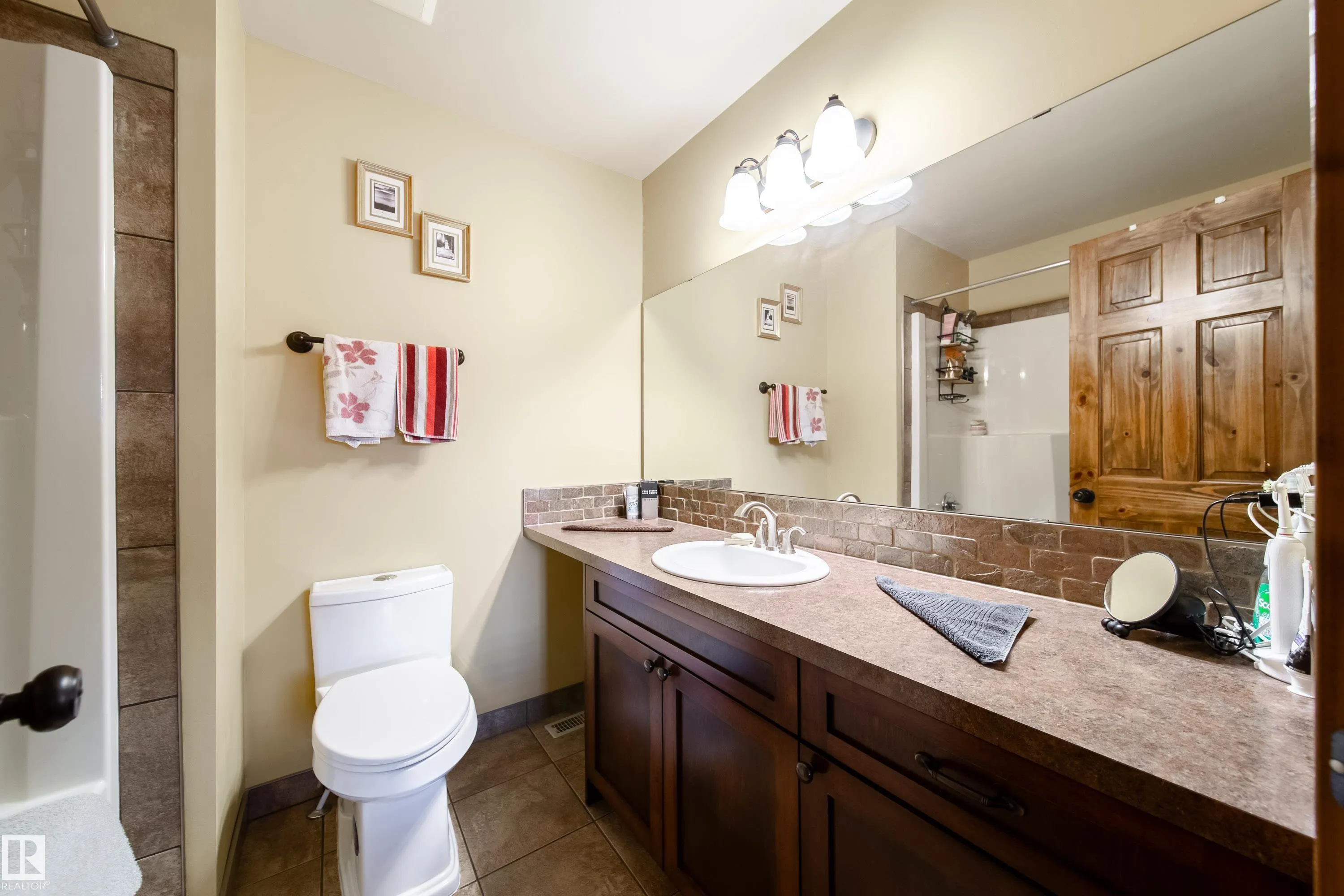 503 GRAYBRIAR Green