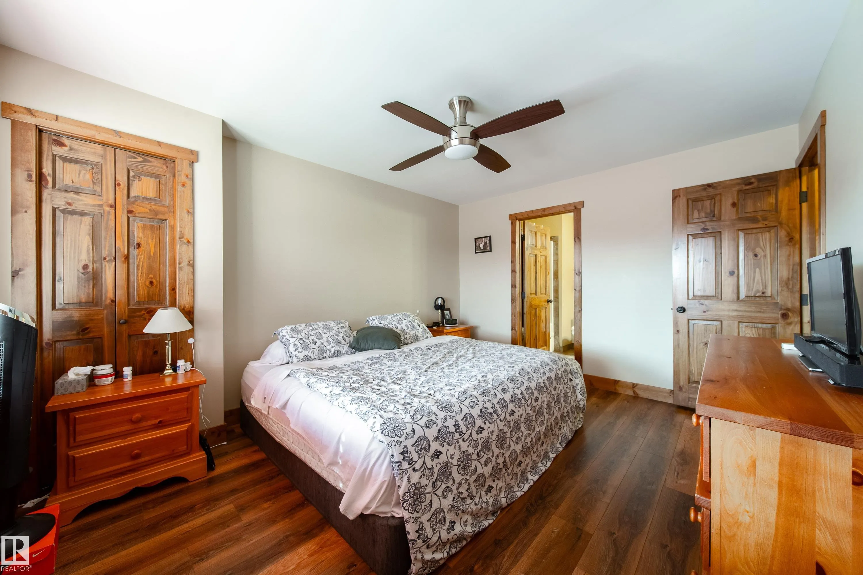 503 GRAYBRIAR Green