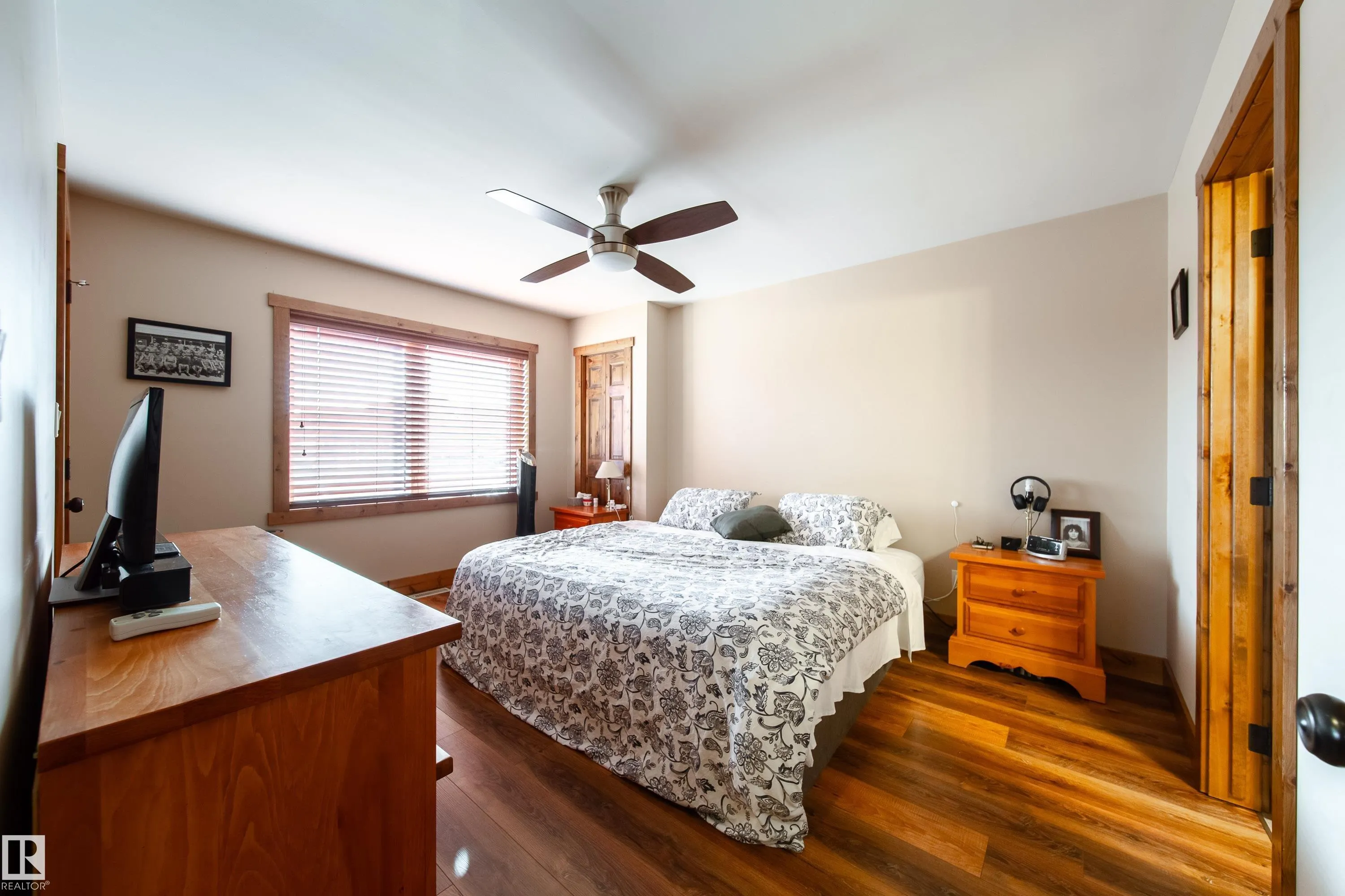 503 GRAYBRIAR Green