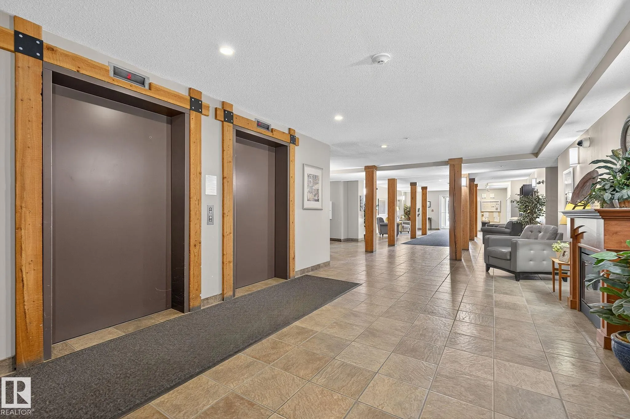 278 SUDER GREENS Drive