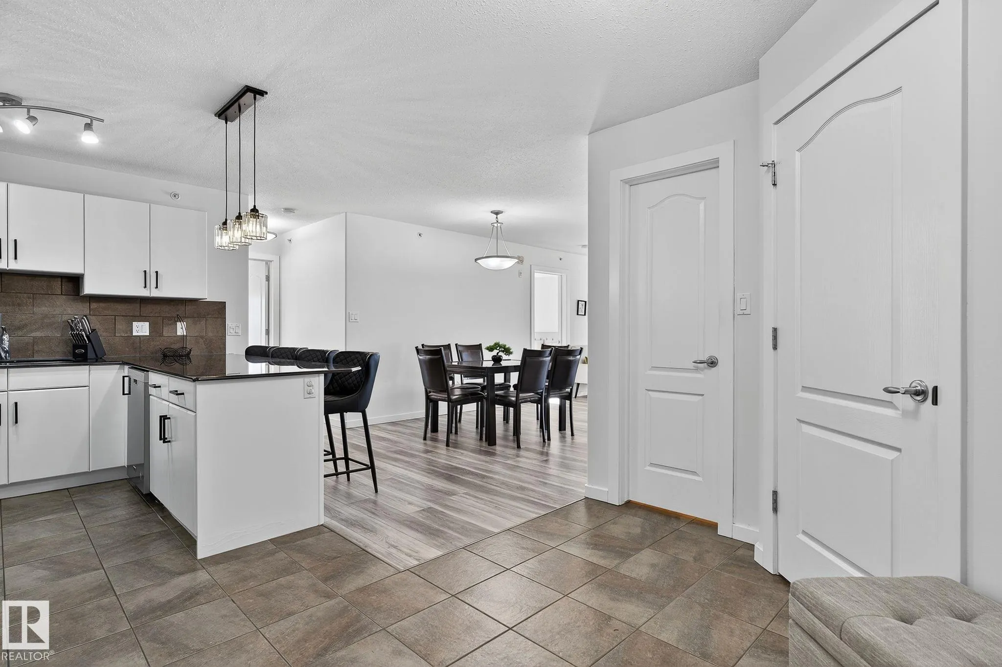 278 SUDER GREENS Drive