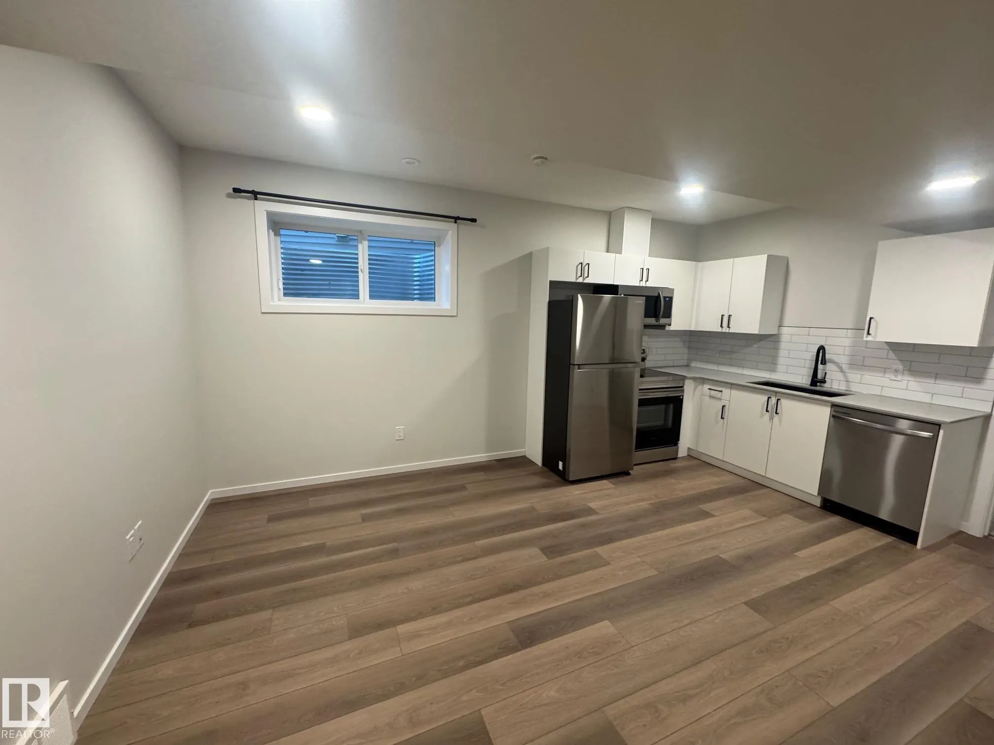 19 SERENO Lane