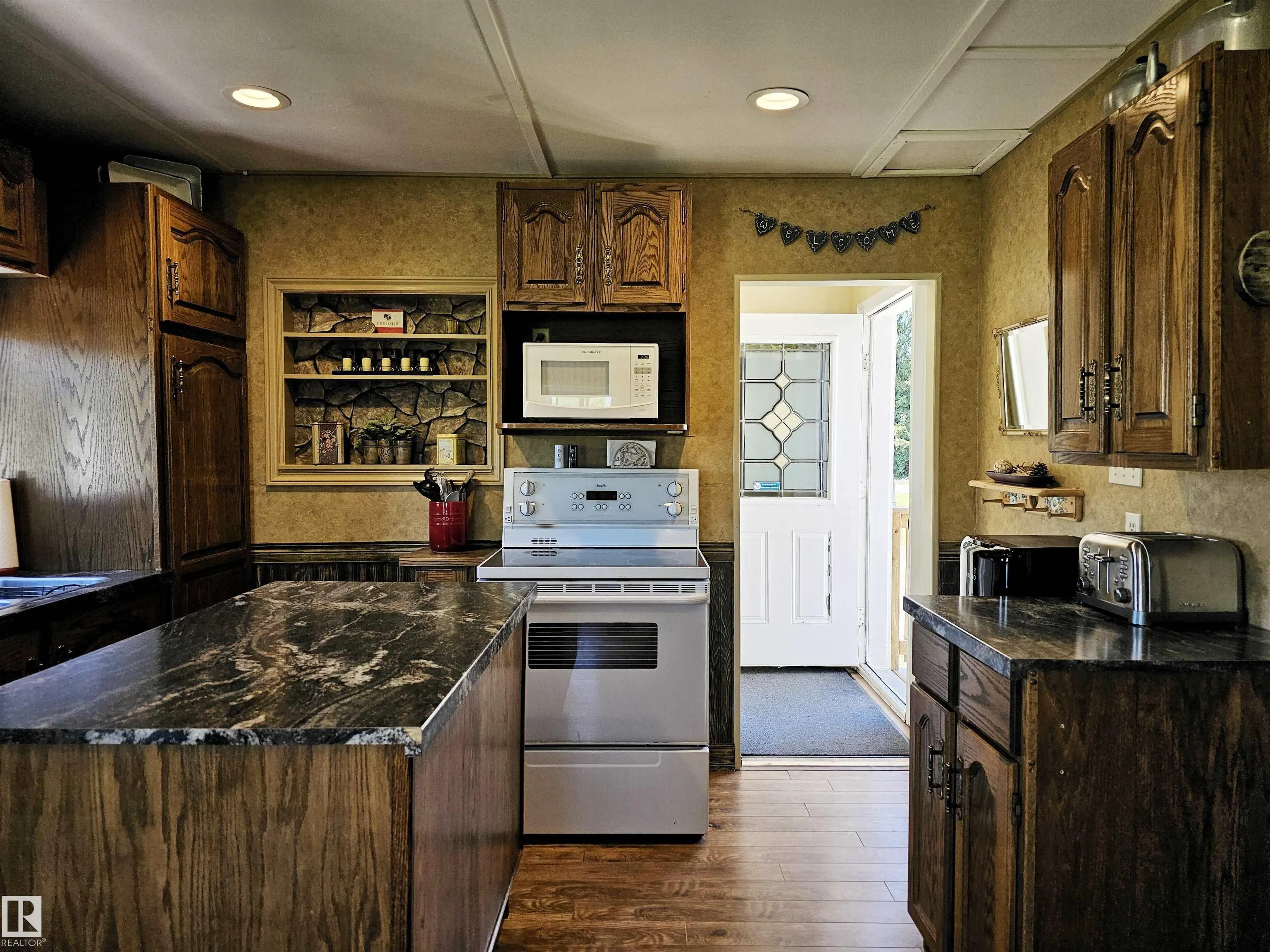 106 57730 Range Road 30