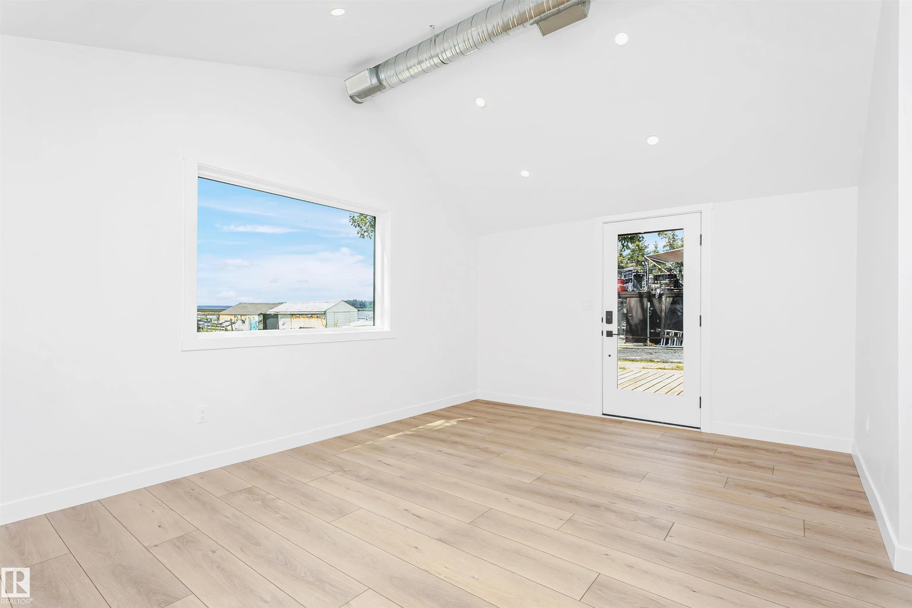 24, 55022 STE. ANNE Trail