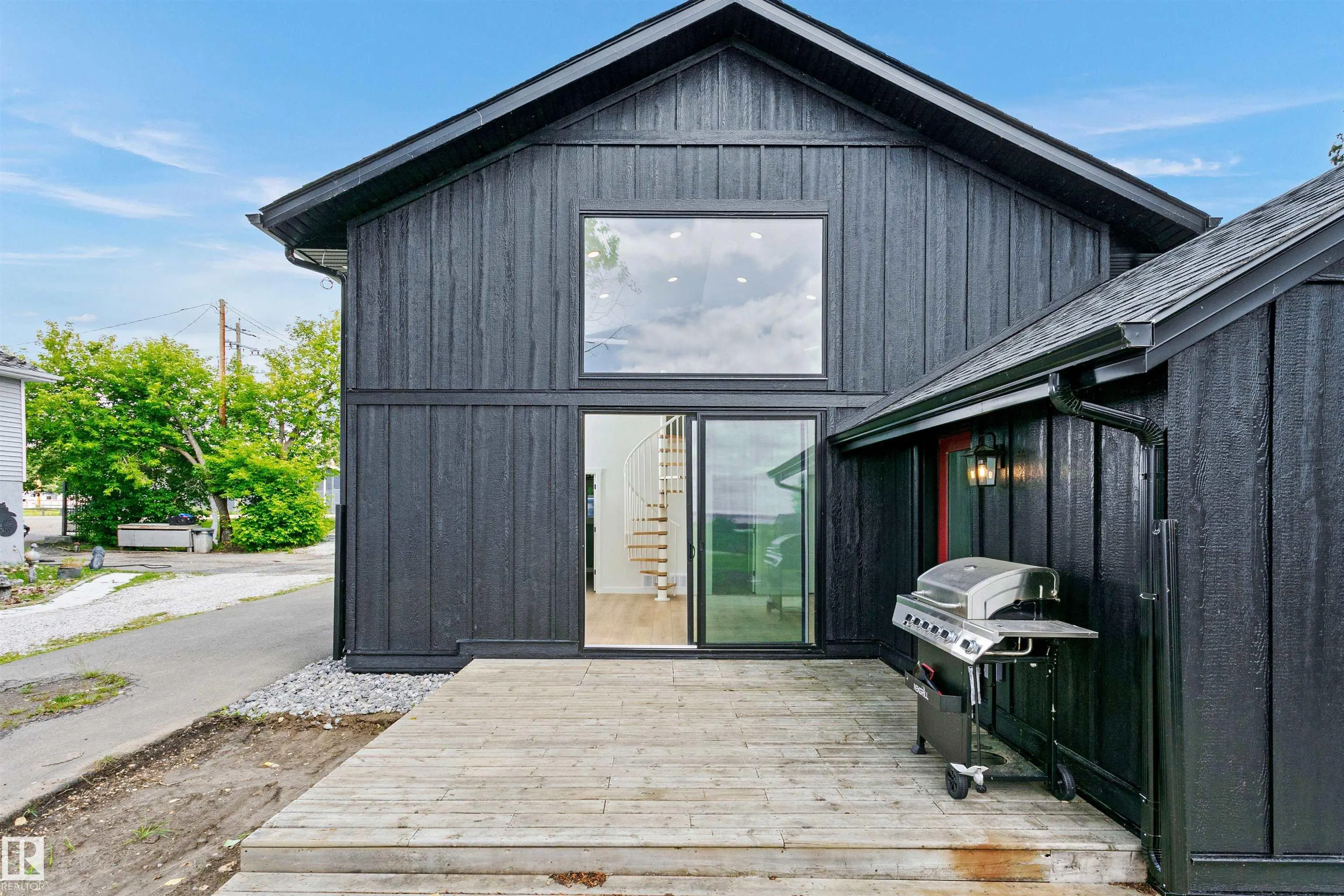 24, 55022 STE. ANNE Trail