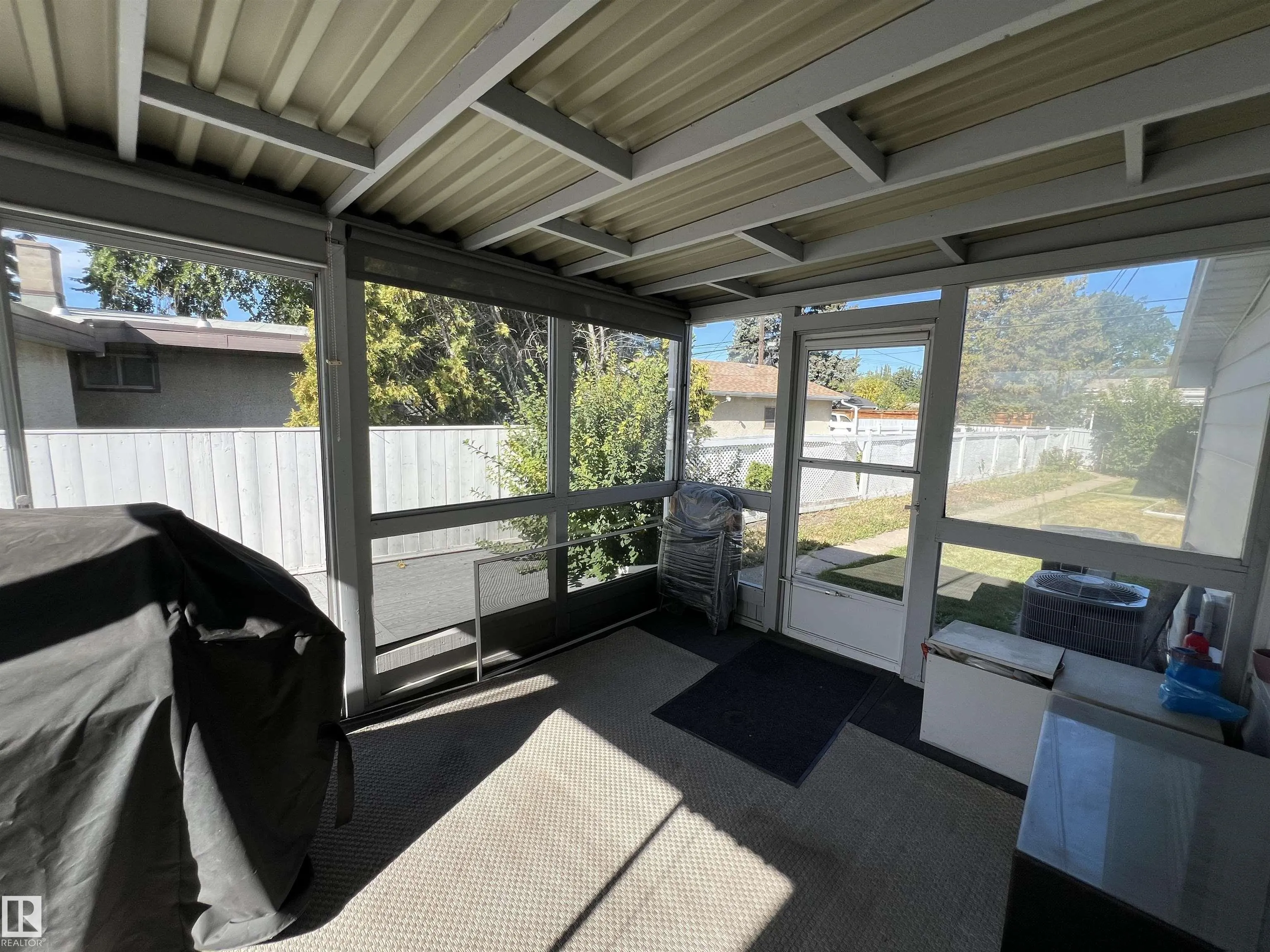 10212 FULTON Road