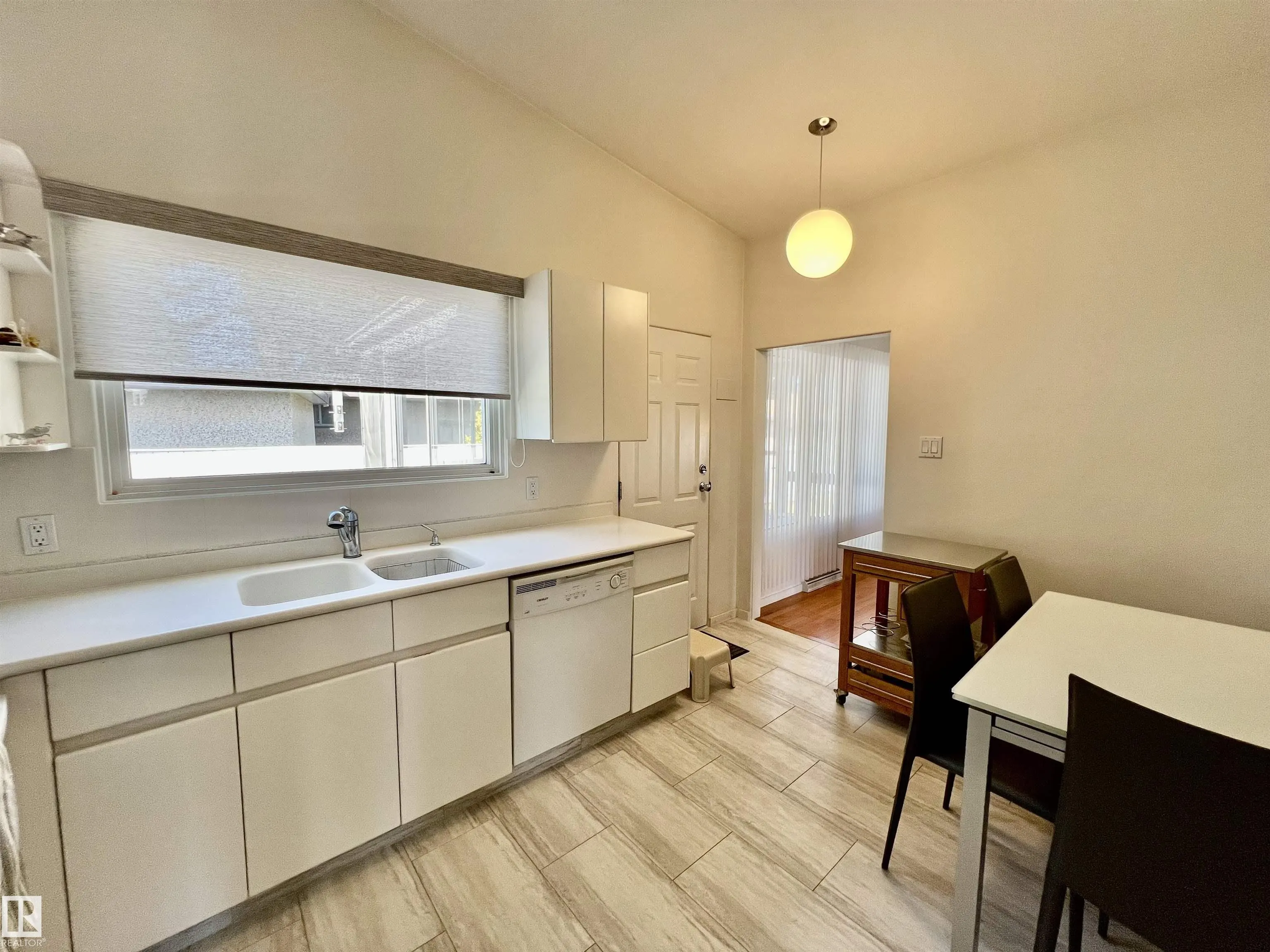 10212 FULTON Road